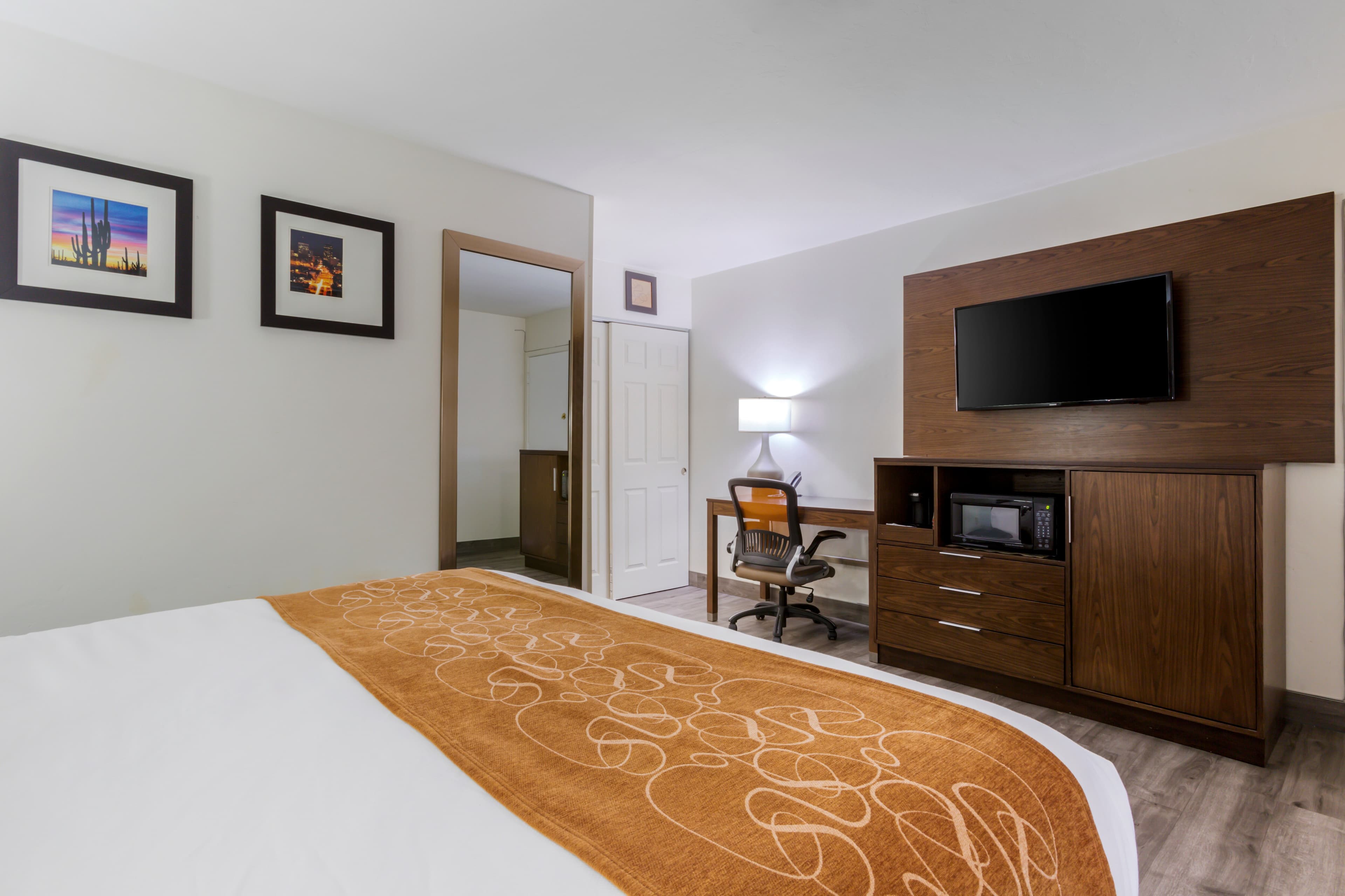 Comfort Suites Tucson near Sabino Canyon — 23
