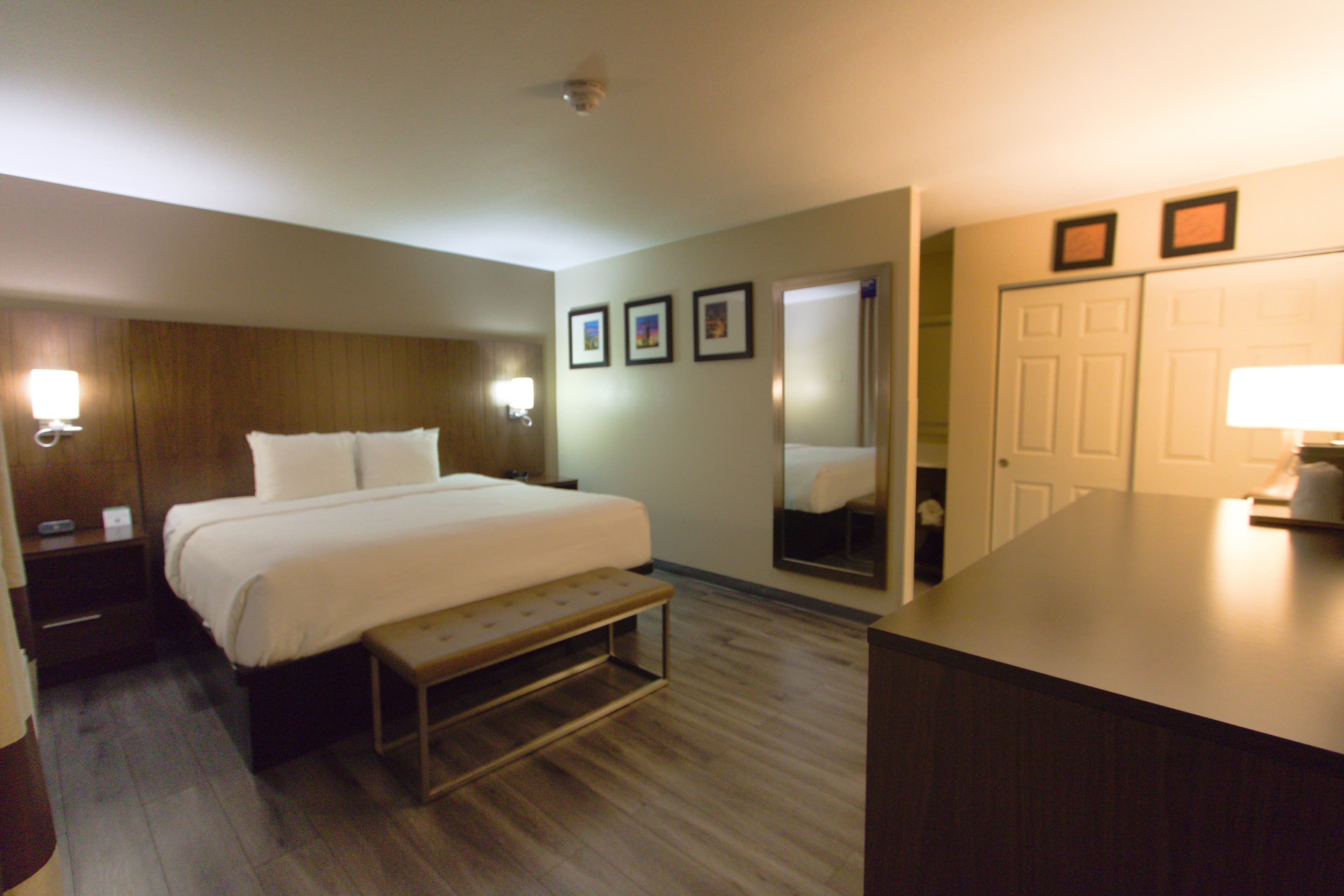 Comfort Suites Tucson near Sabino Canyon — 28