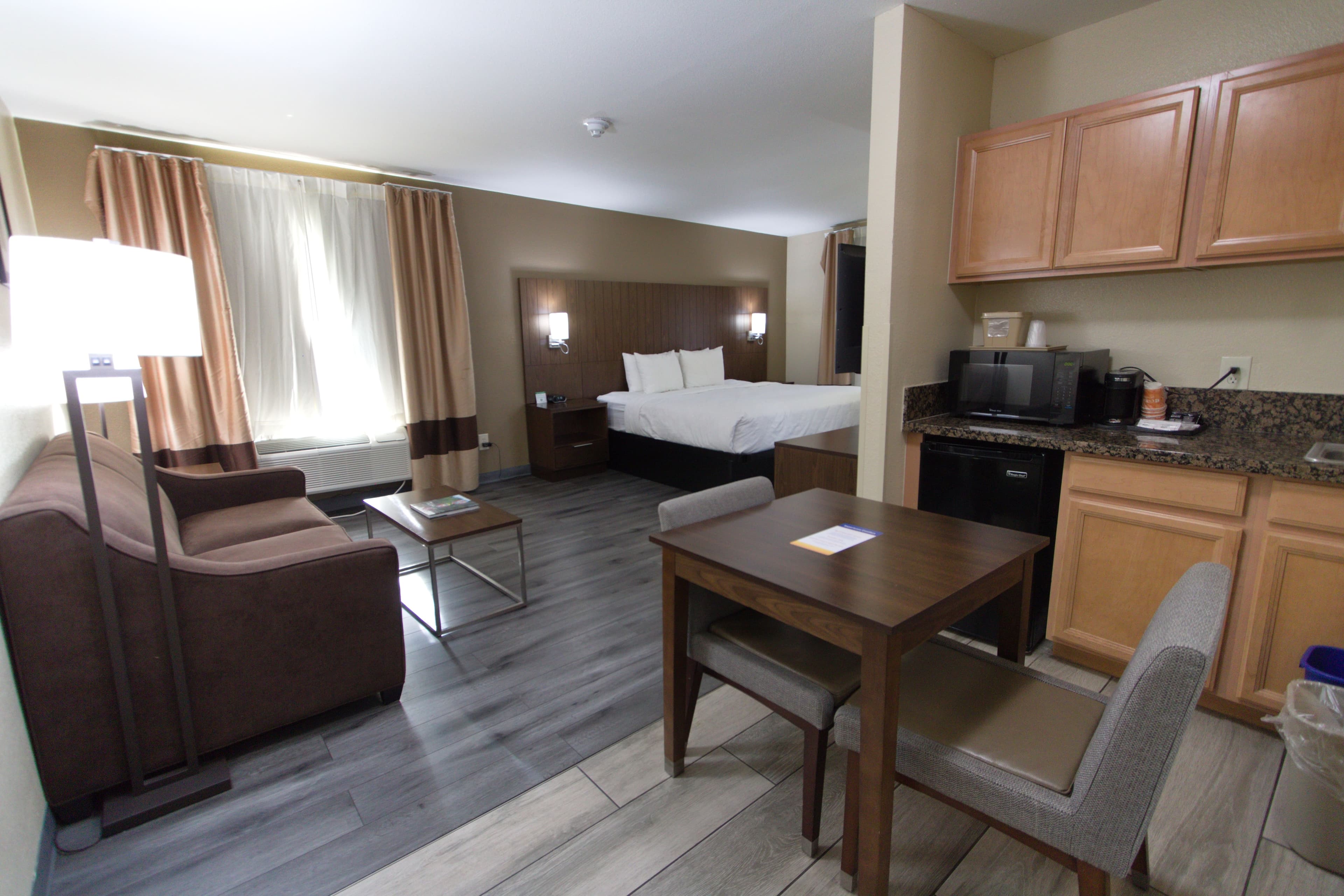 Comfort Suites Tucson near Sabino Canyon — 8