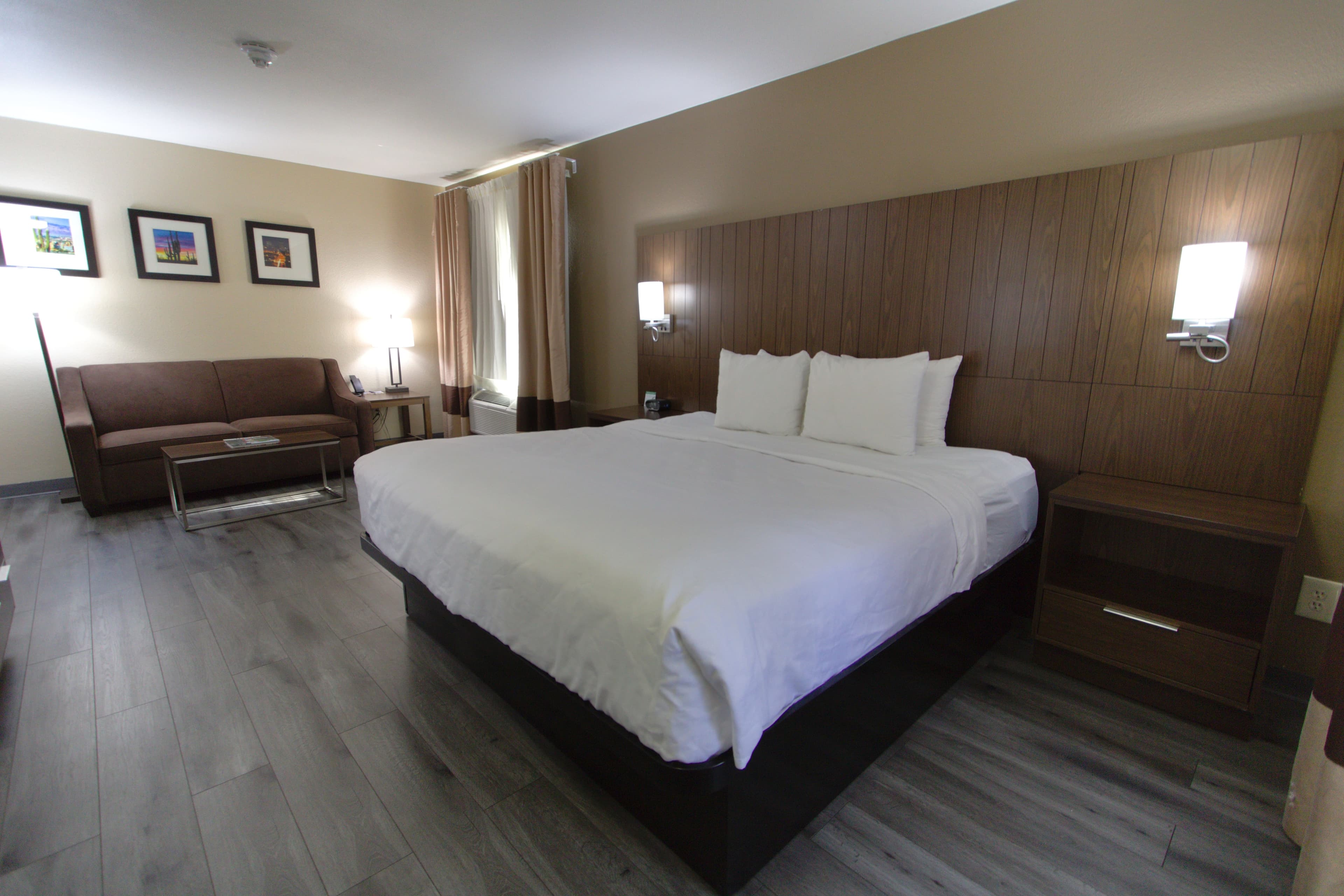 Comfort Suites Tucson near Sabino Canyon — 10