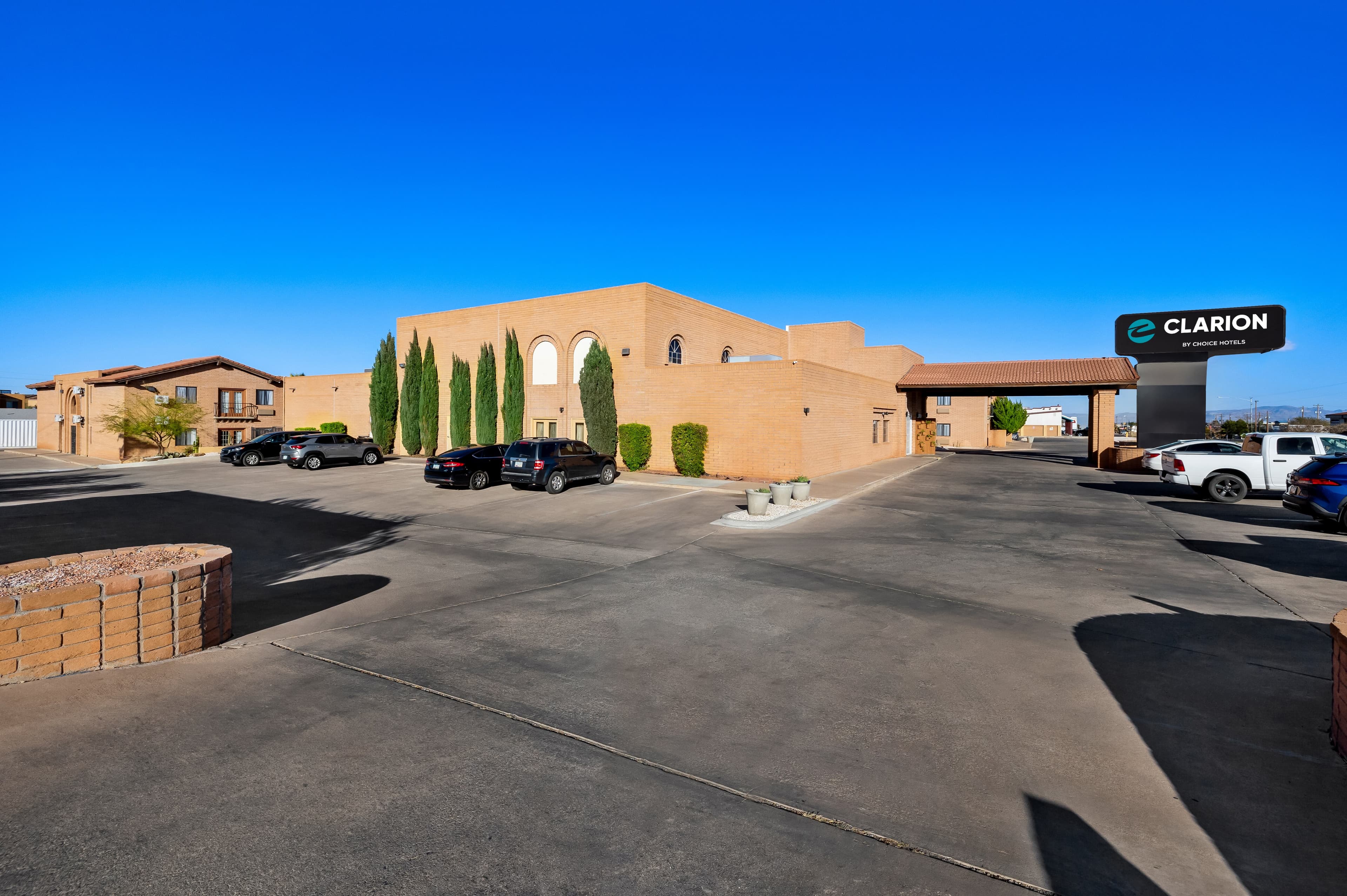 Clarion Inn Sierra Vista near Ft Huachuca - Image 1