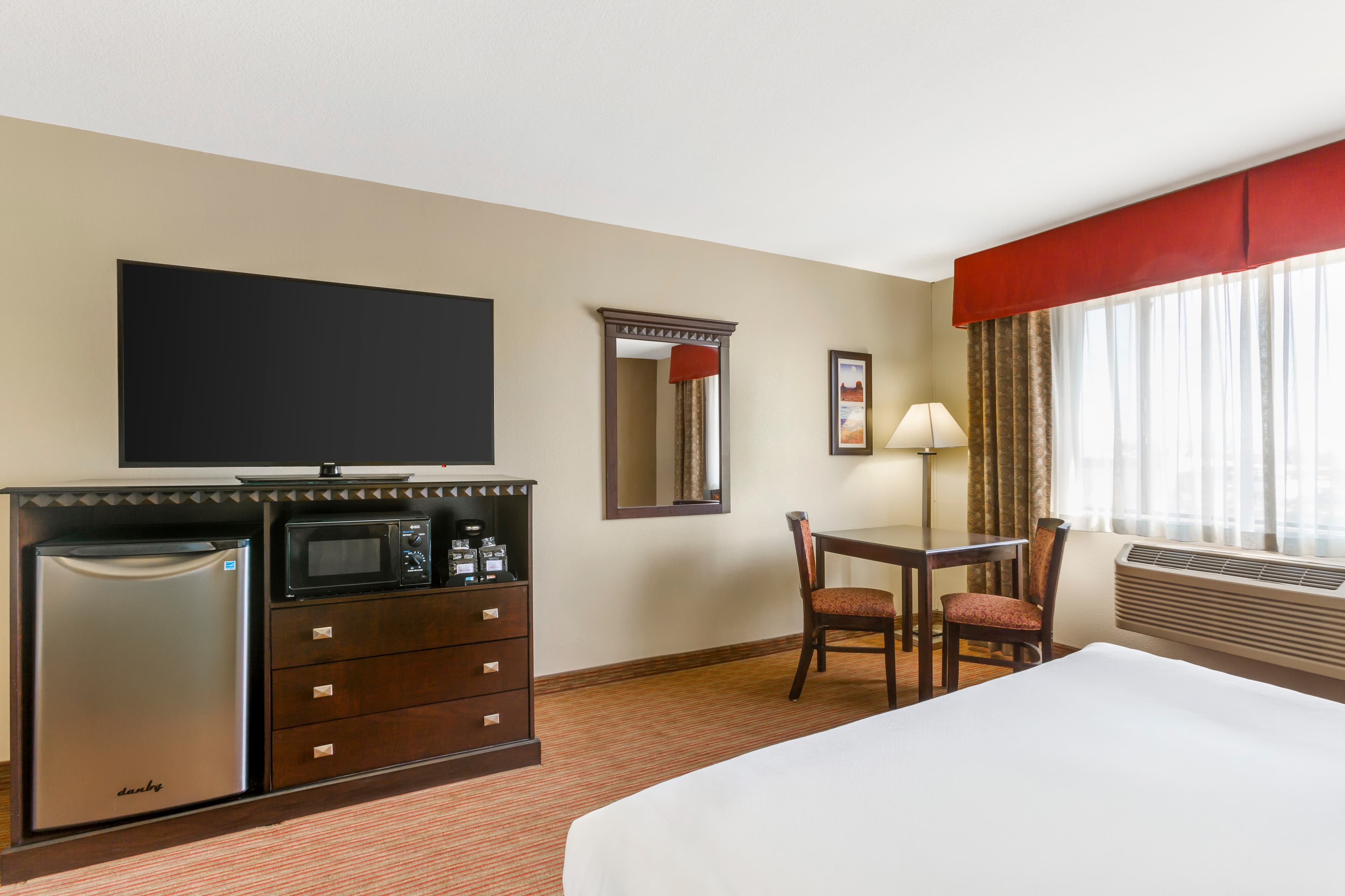 Comfort Inn Phoenix Central City — 16
