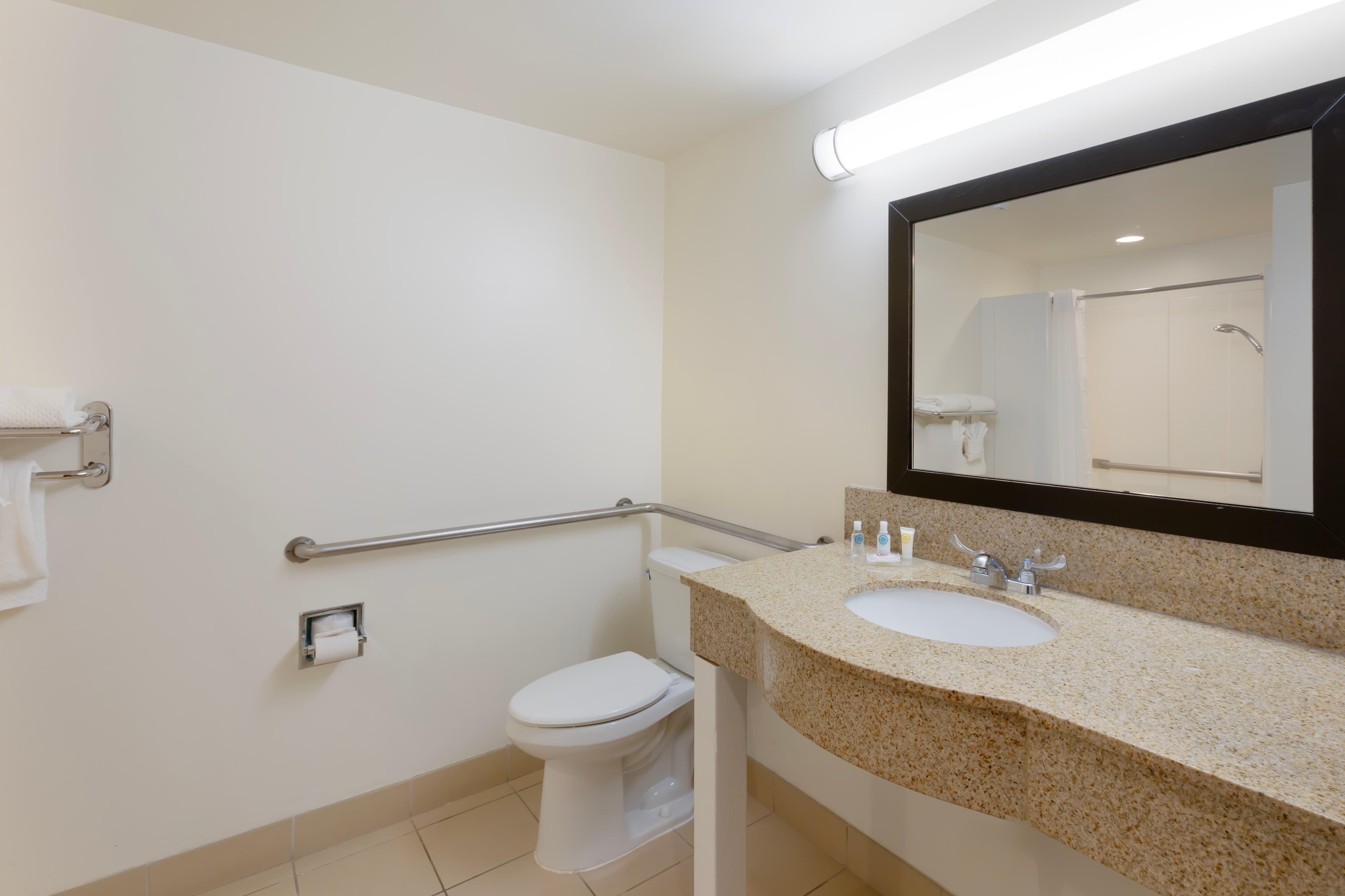 Comfort Inn Near Grand Canyon — 8