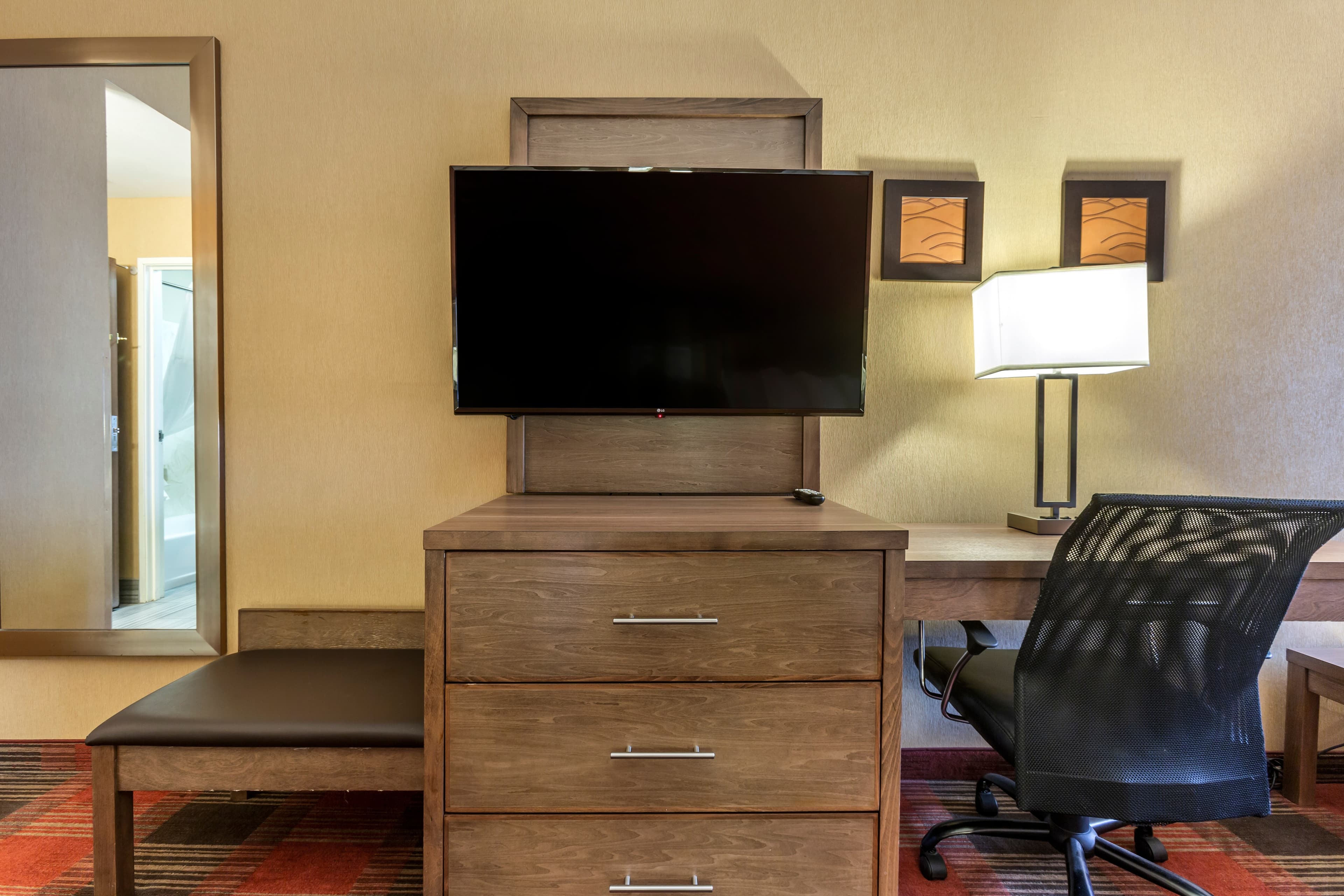 Comfort Inn Flagstaff Lucky Lane I-40 — 26