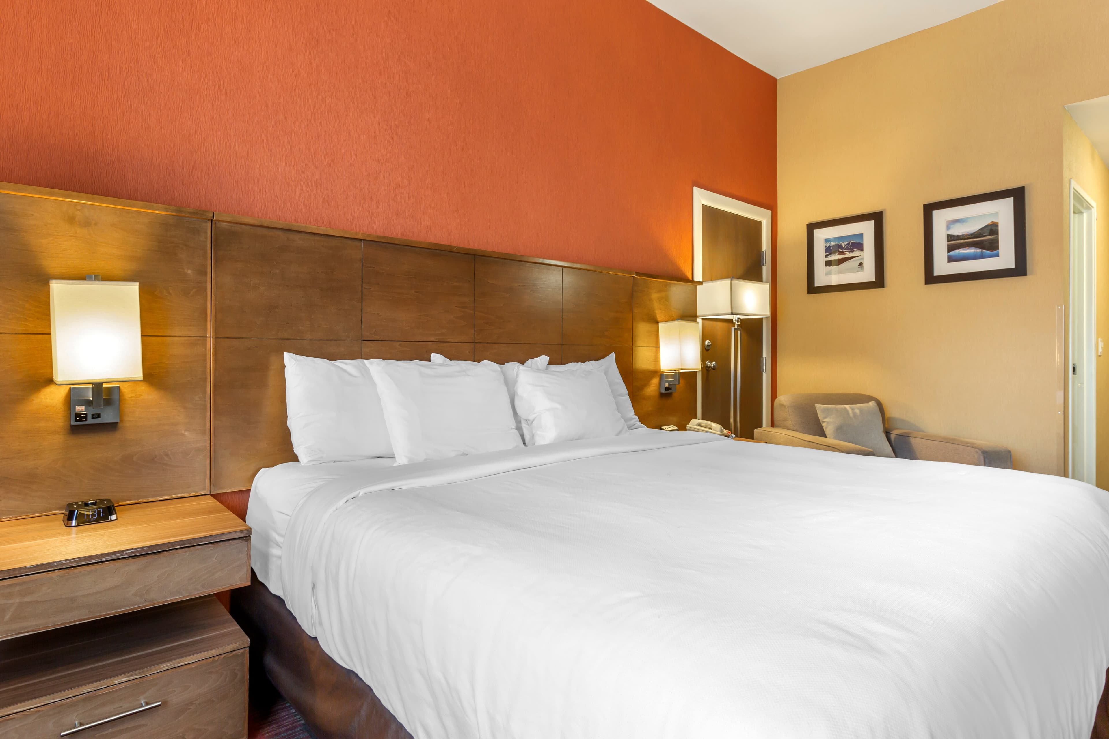 Comfort Inn Flagstaff Lucky Lane I-40 — 20