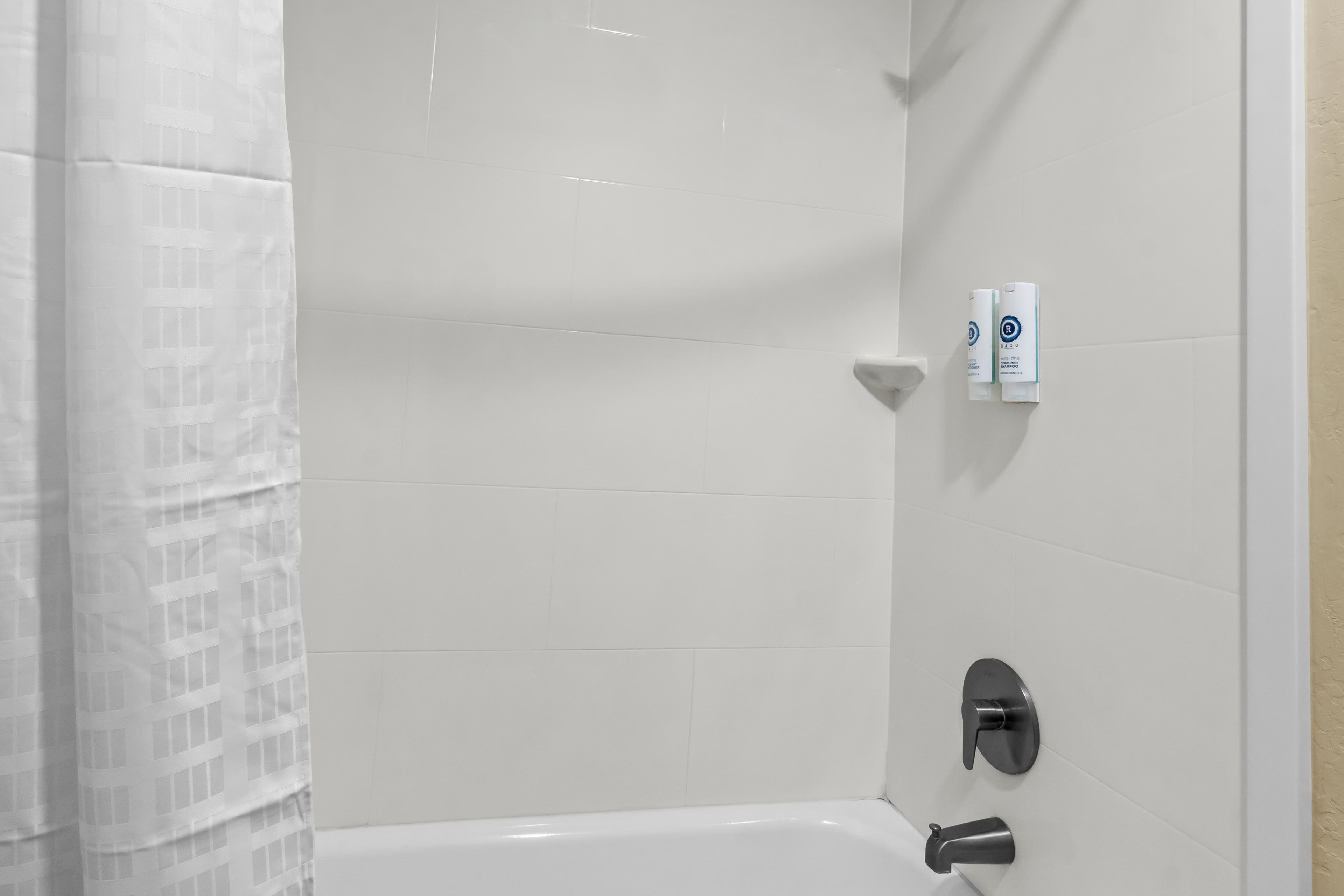Comfort Inn & Suites Surprise Near Sun City West — 17