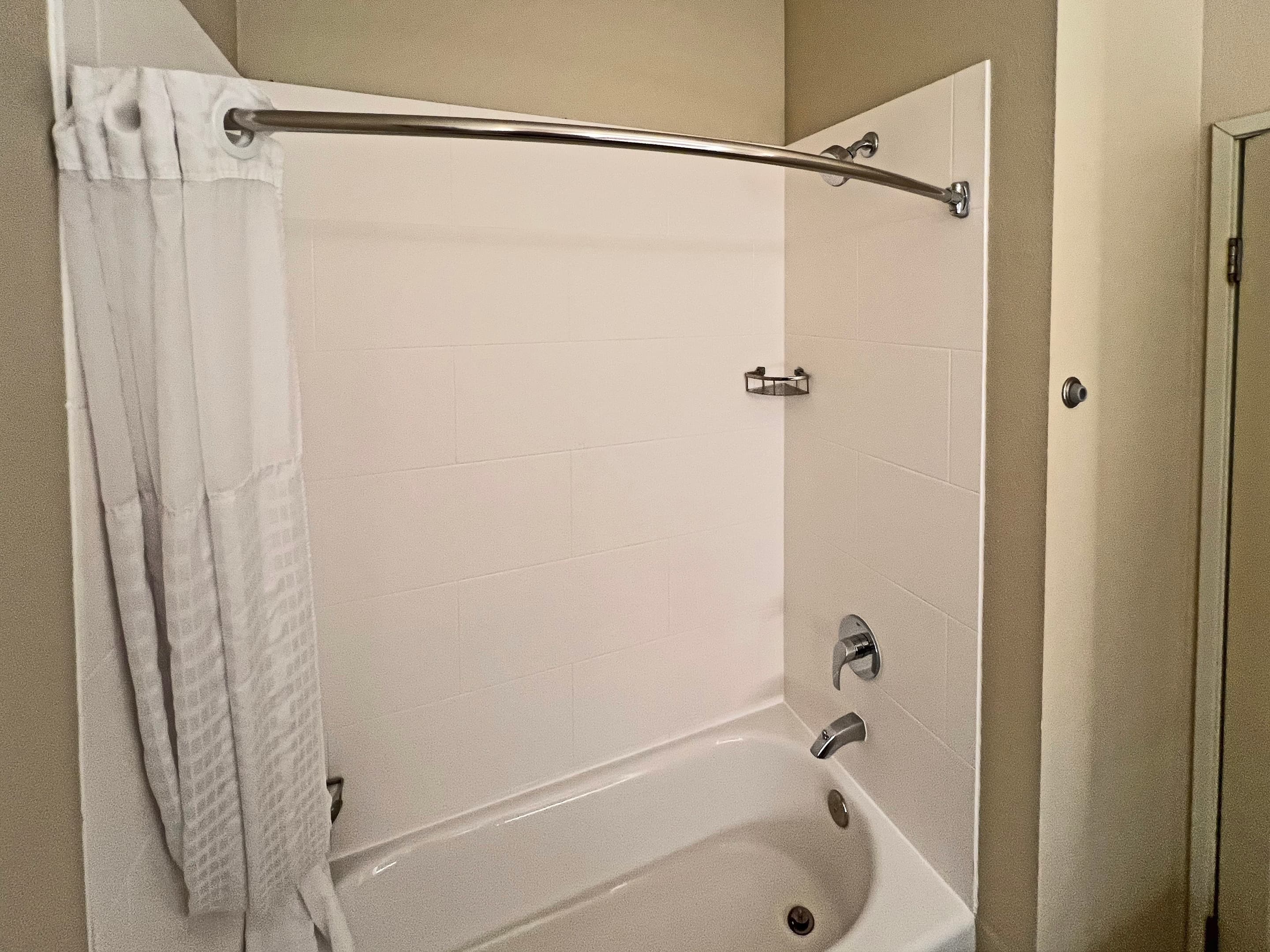 Comfort Suites Peoria Sports Complex — 7