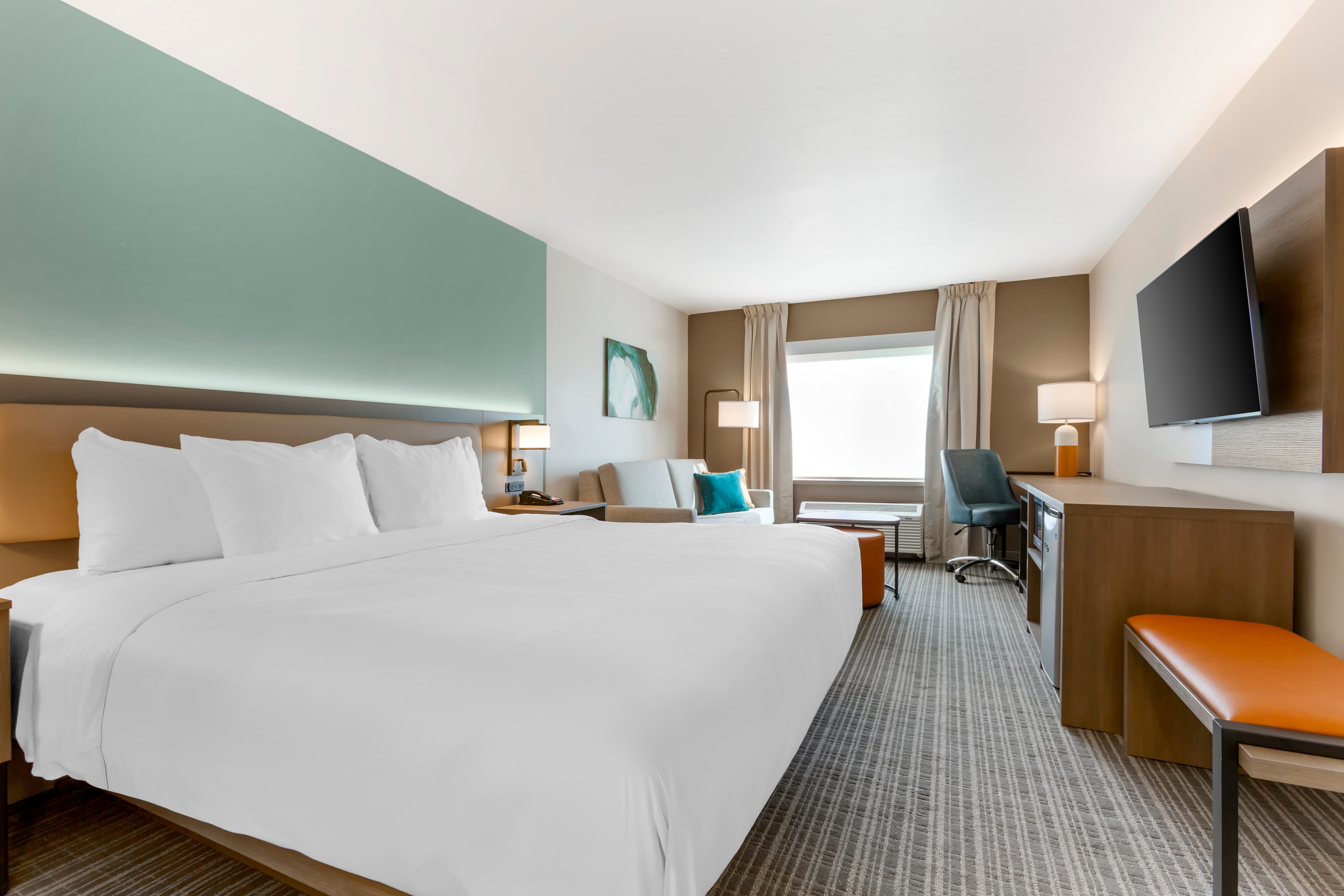 Comfort Suites at Tucson Mall - Image 2