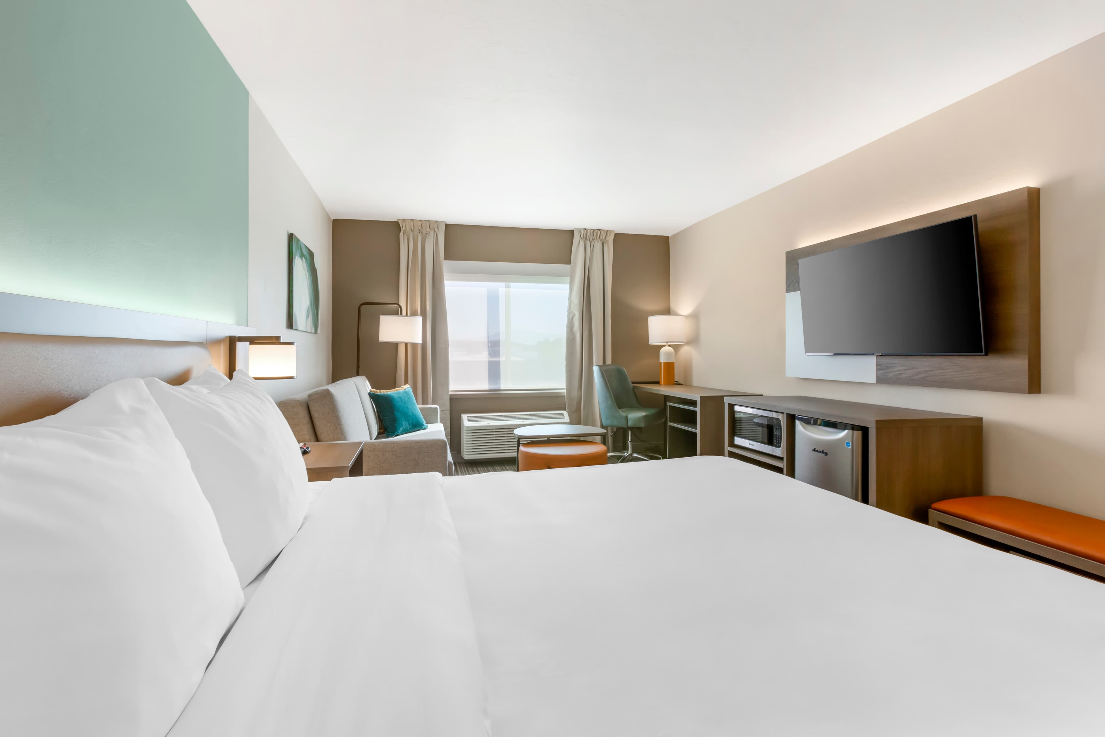 Comfort Suites at Tucson Mall - Image 4
