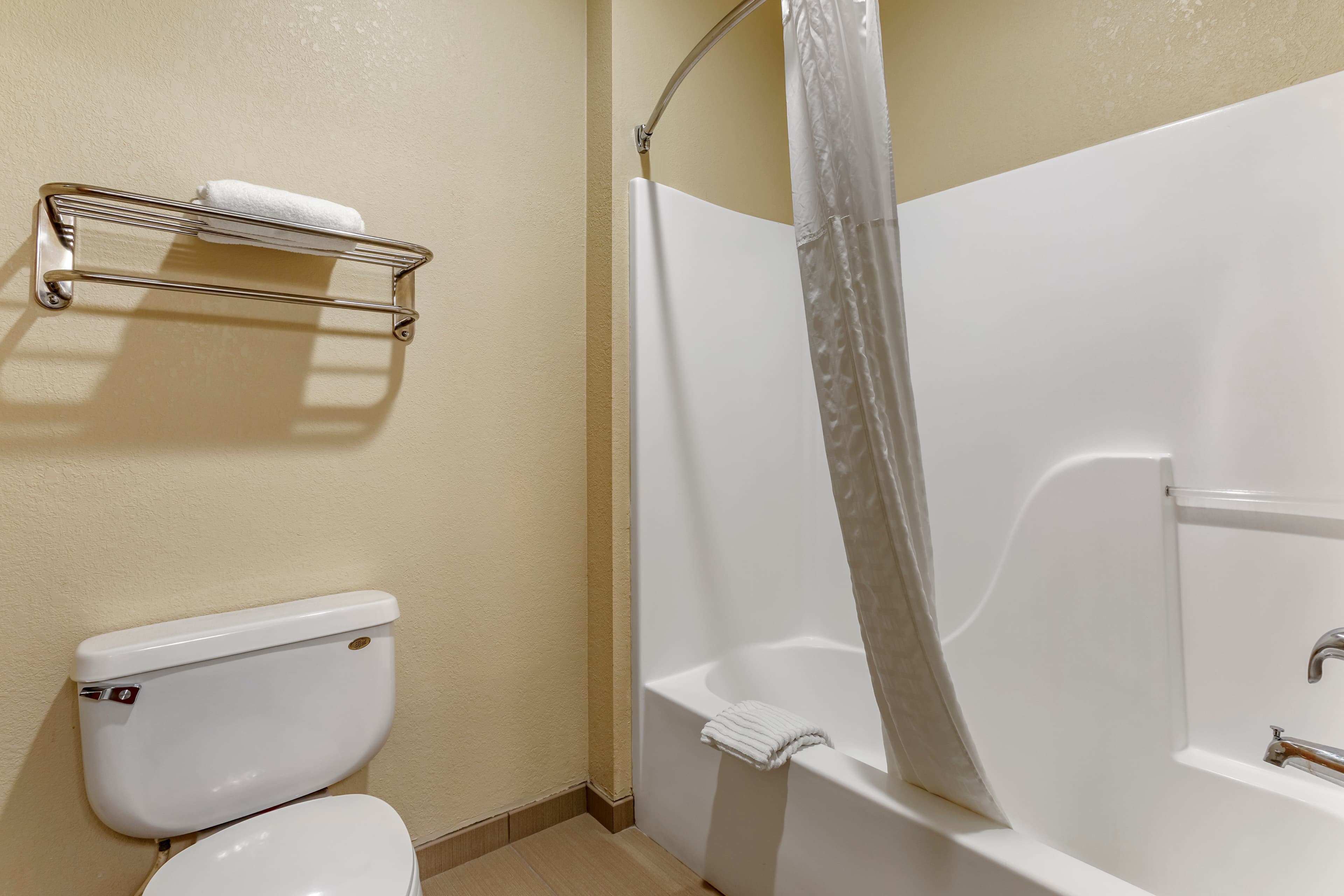 Comfort Inn & Suites North Tucson Marana — 25