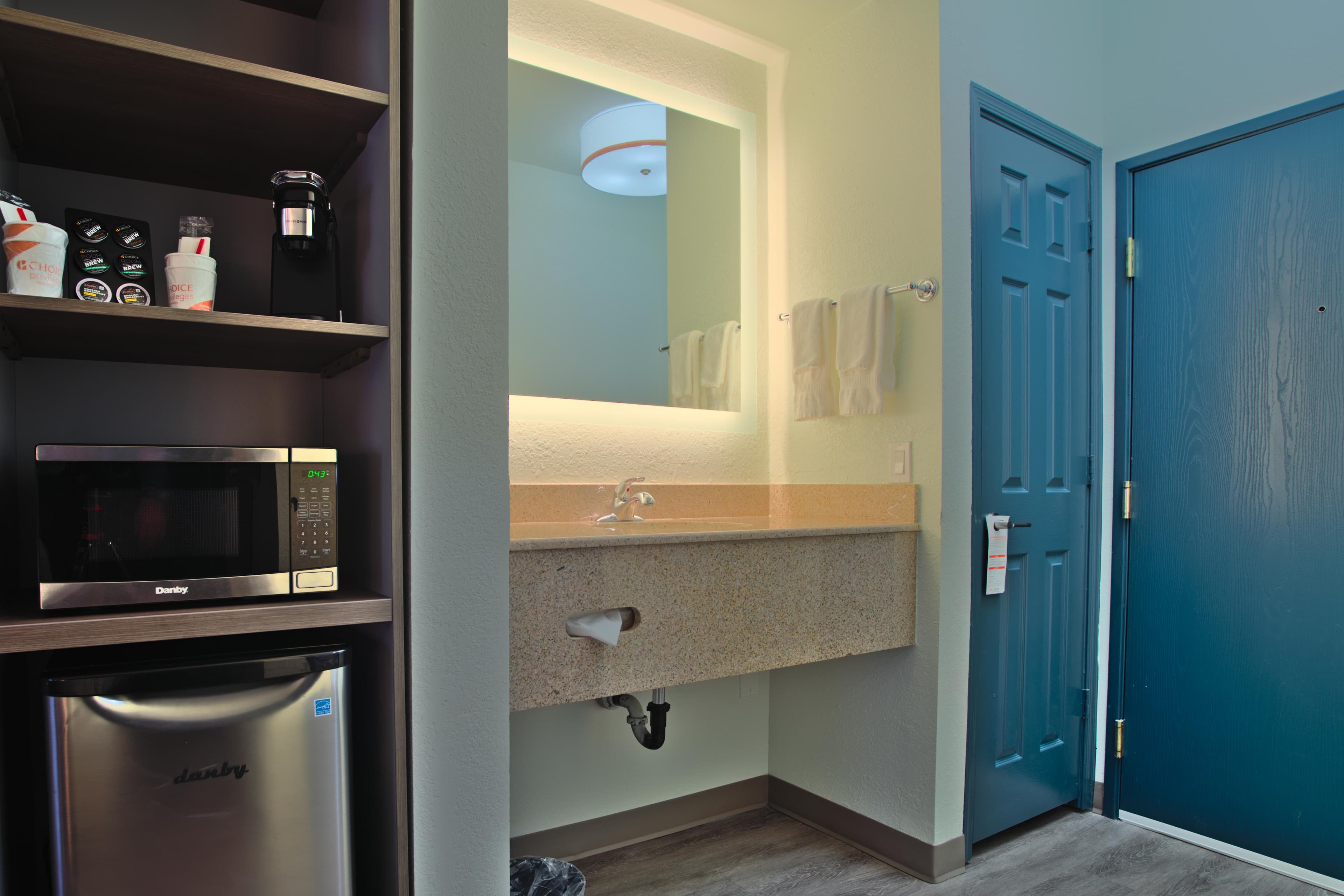 Comfort Inn & Suites Sierra Vista near Ft Huachuca — 20