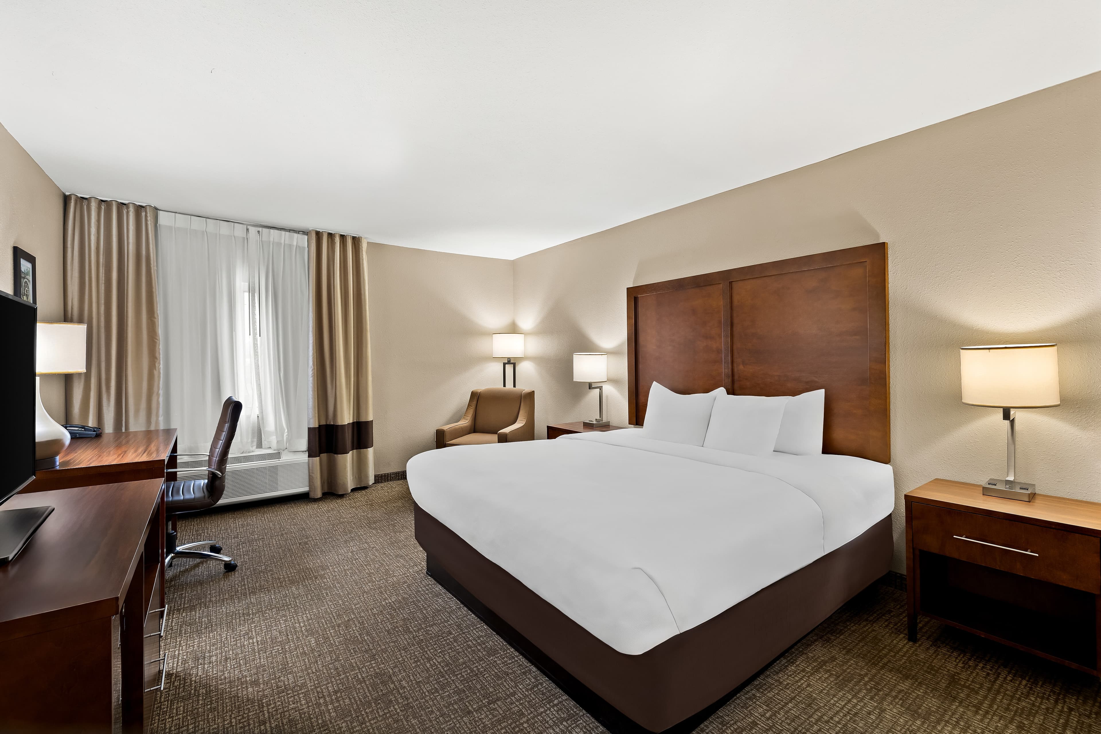 Comfort Inn Tucson Central — 10