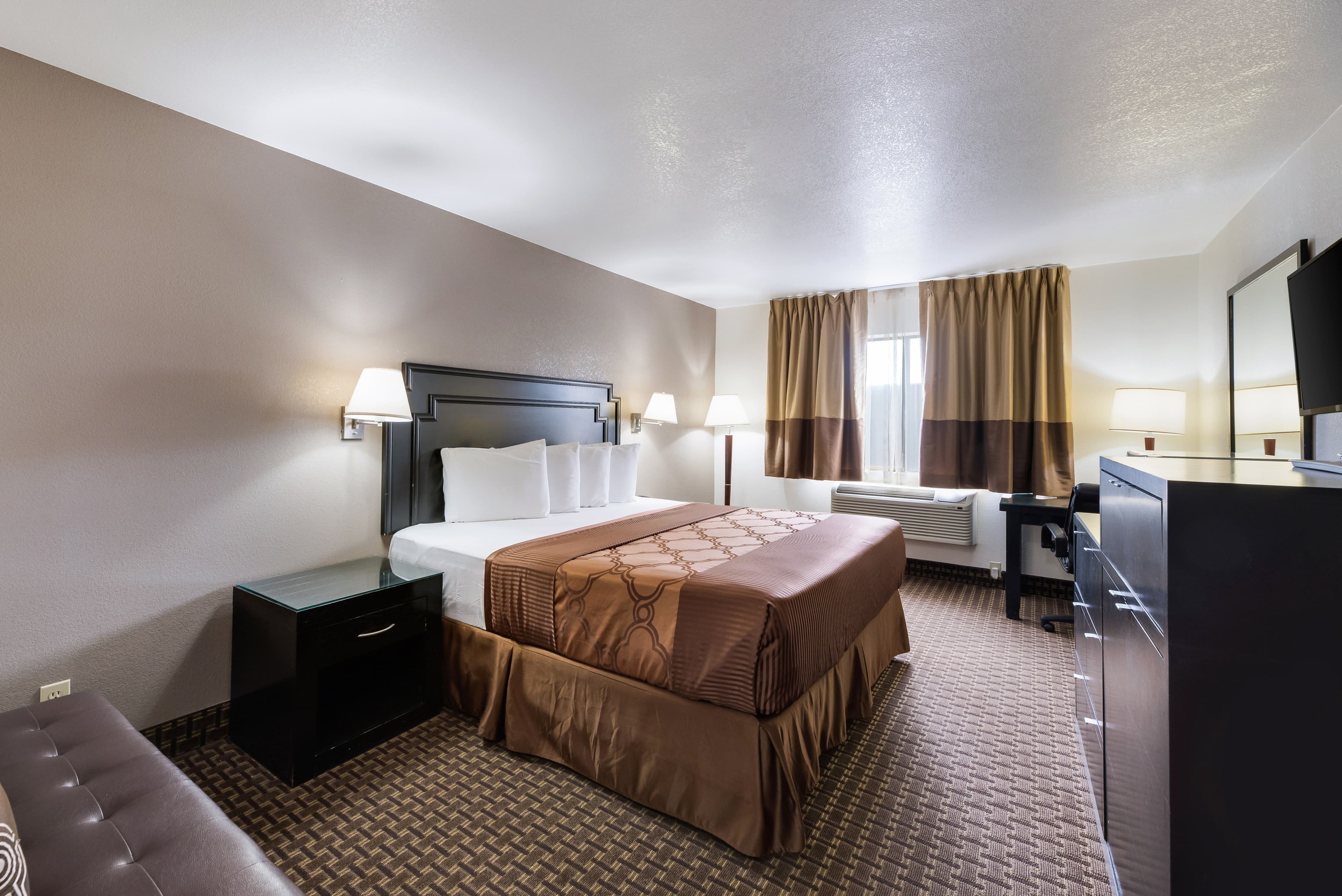 Econo Lodge Inn & Suites Williams - Grand Canyon Area — 6