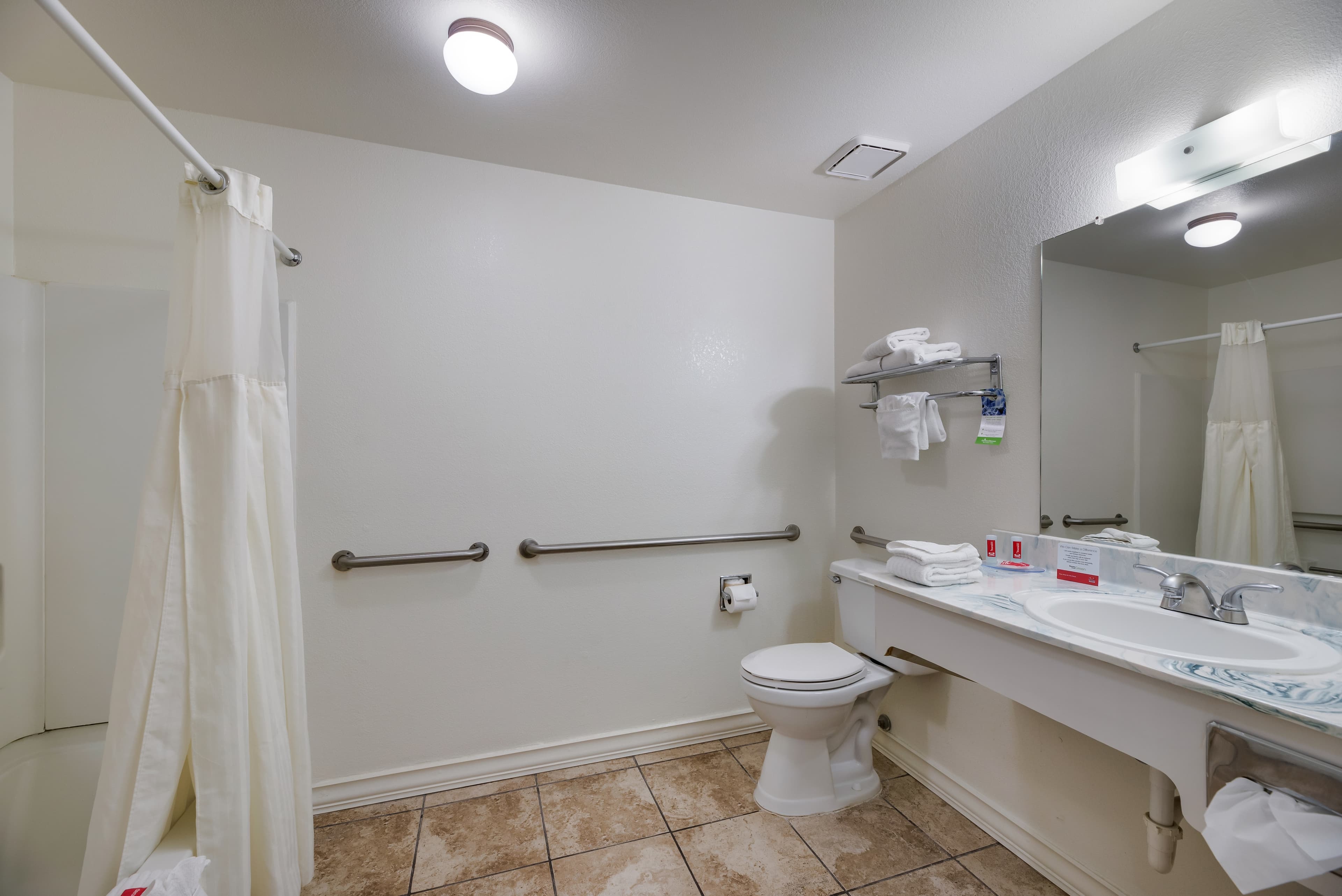 Econo Lodge Inn & Suites Williams - Grand Canyon Area - Image 5