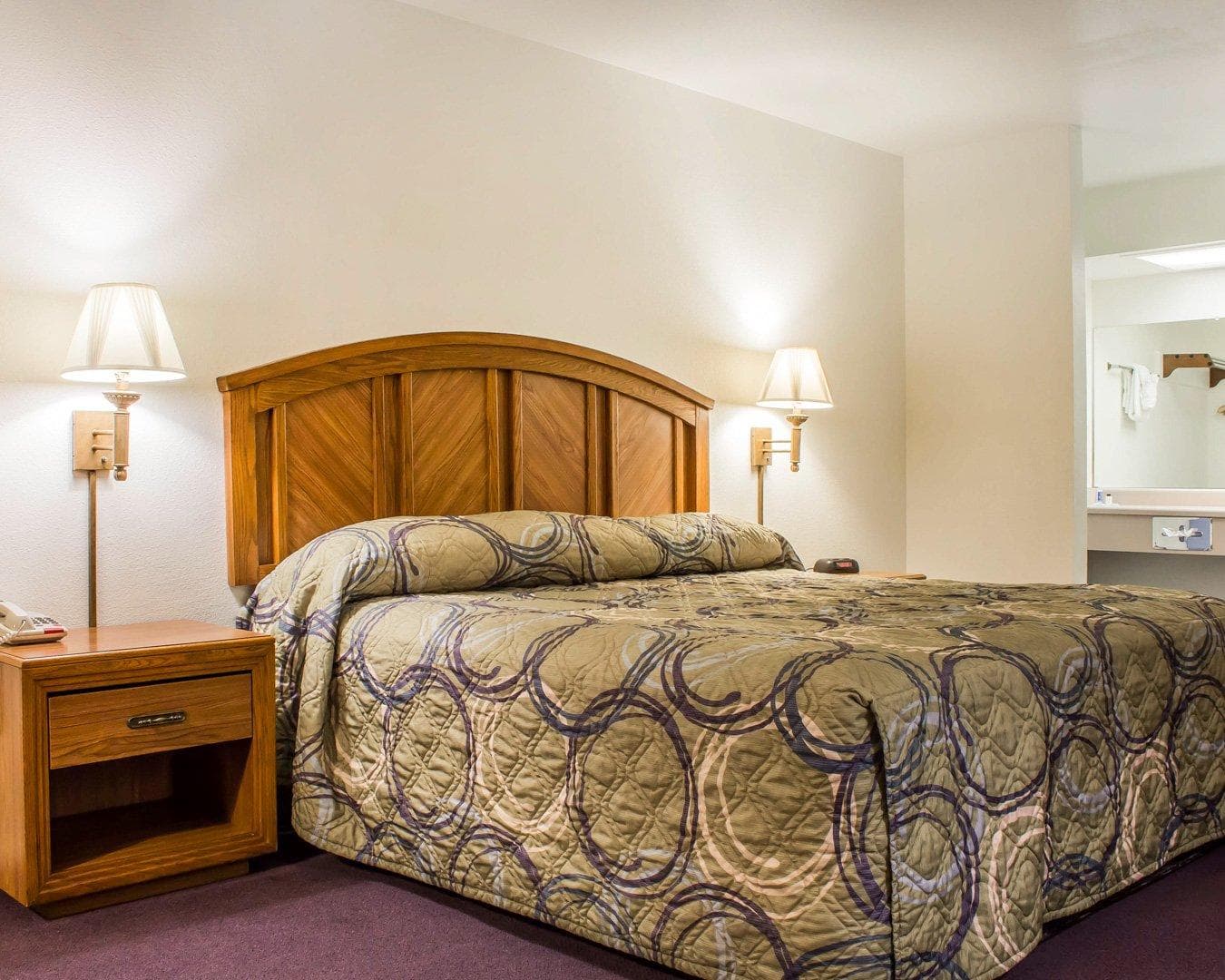 Rodeway Inn Silver Creek Inn — 11