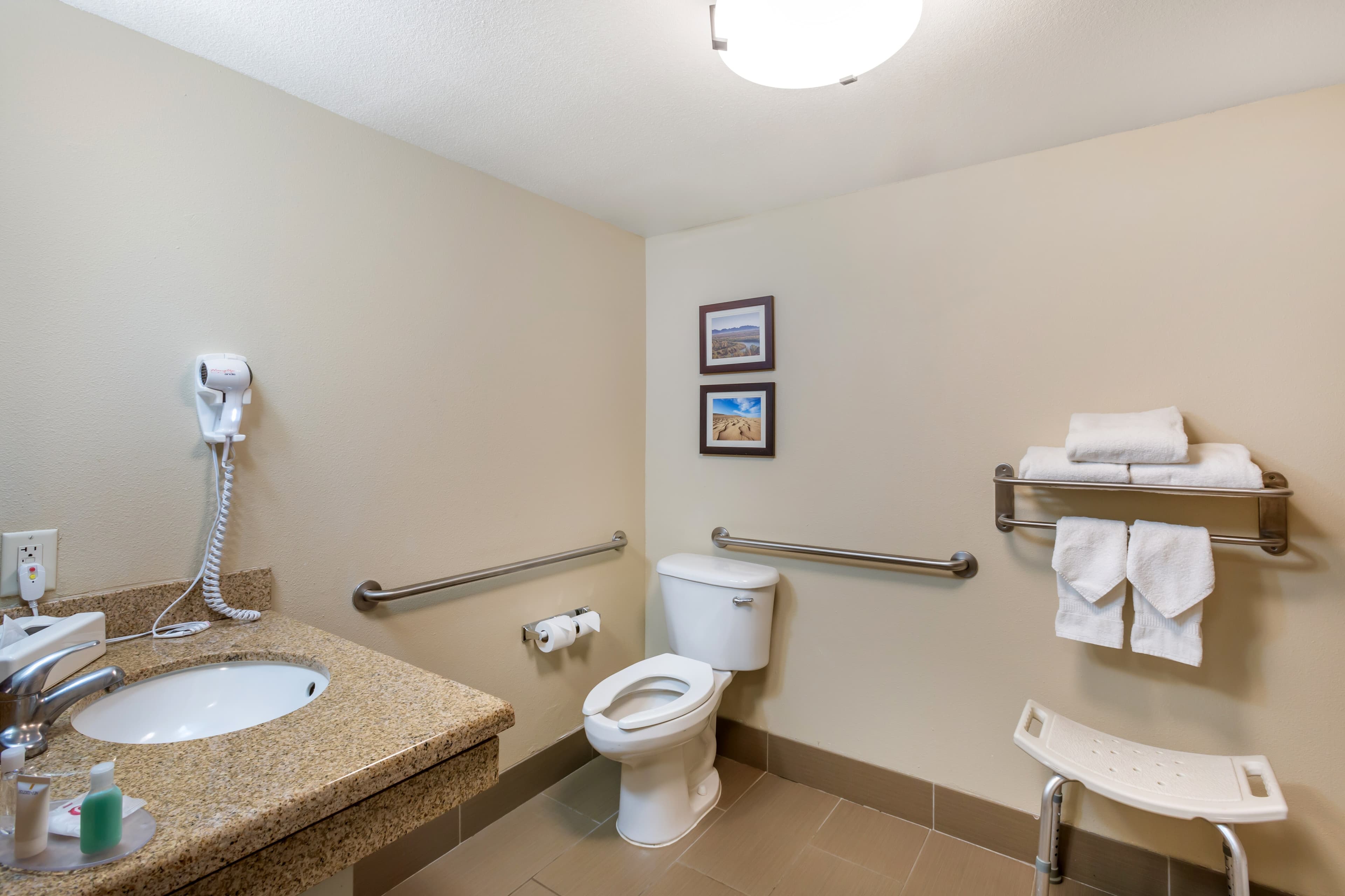Comfort Inn & Suites Yuma I-8 — 9