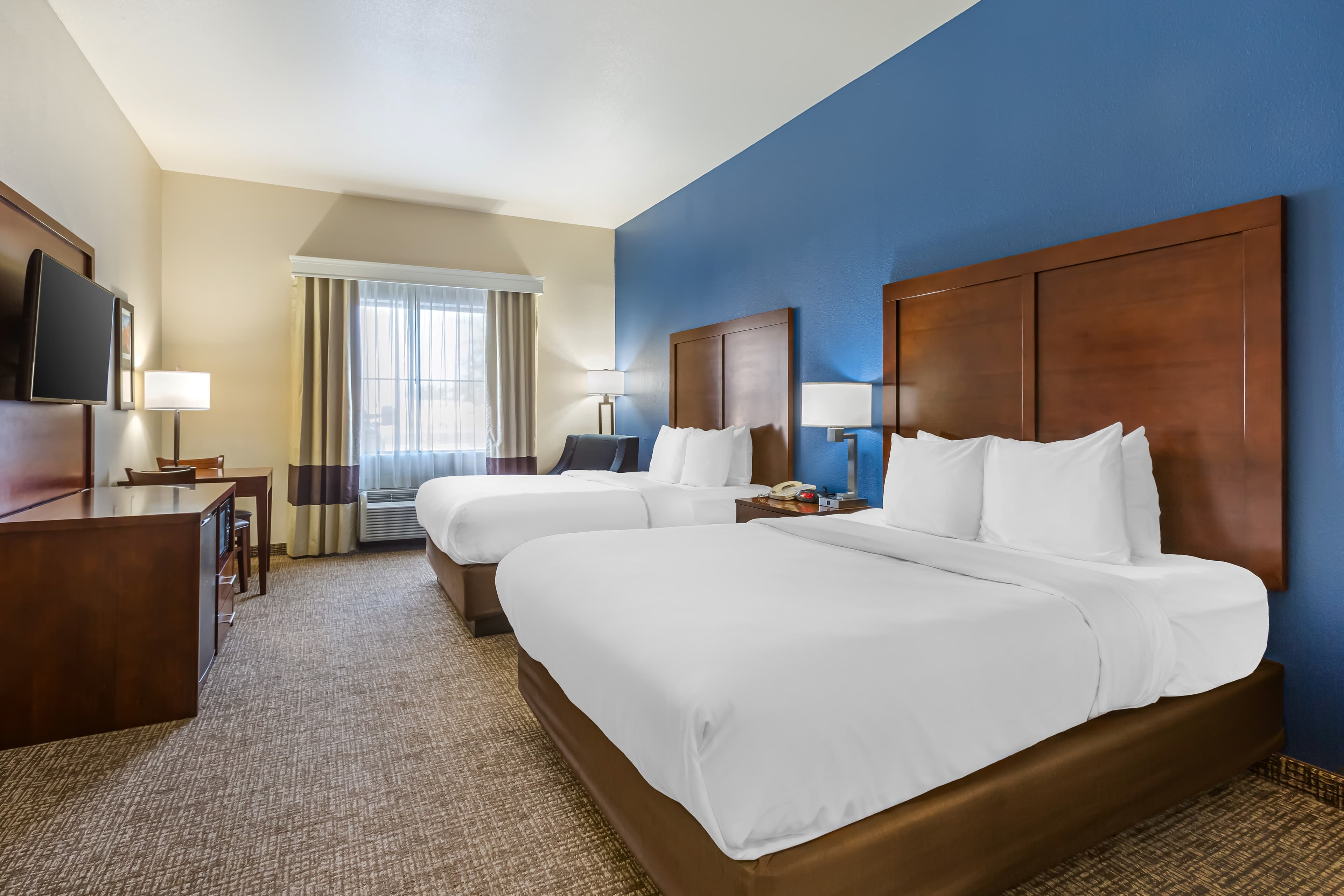Comfort Inn & Suites Yuma I-8 — 10