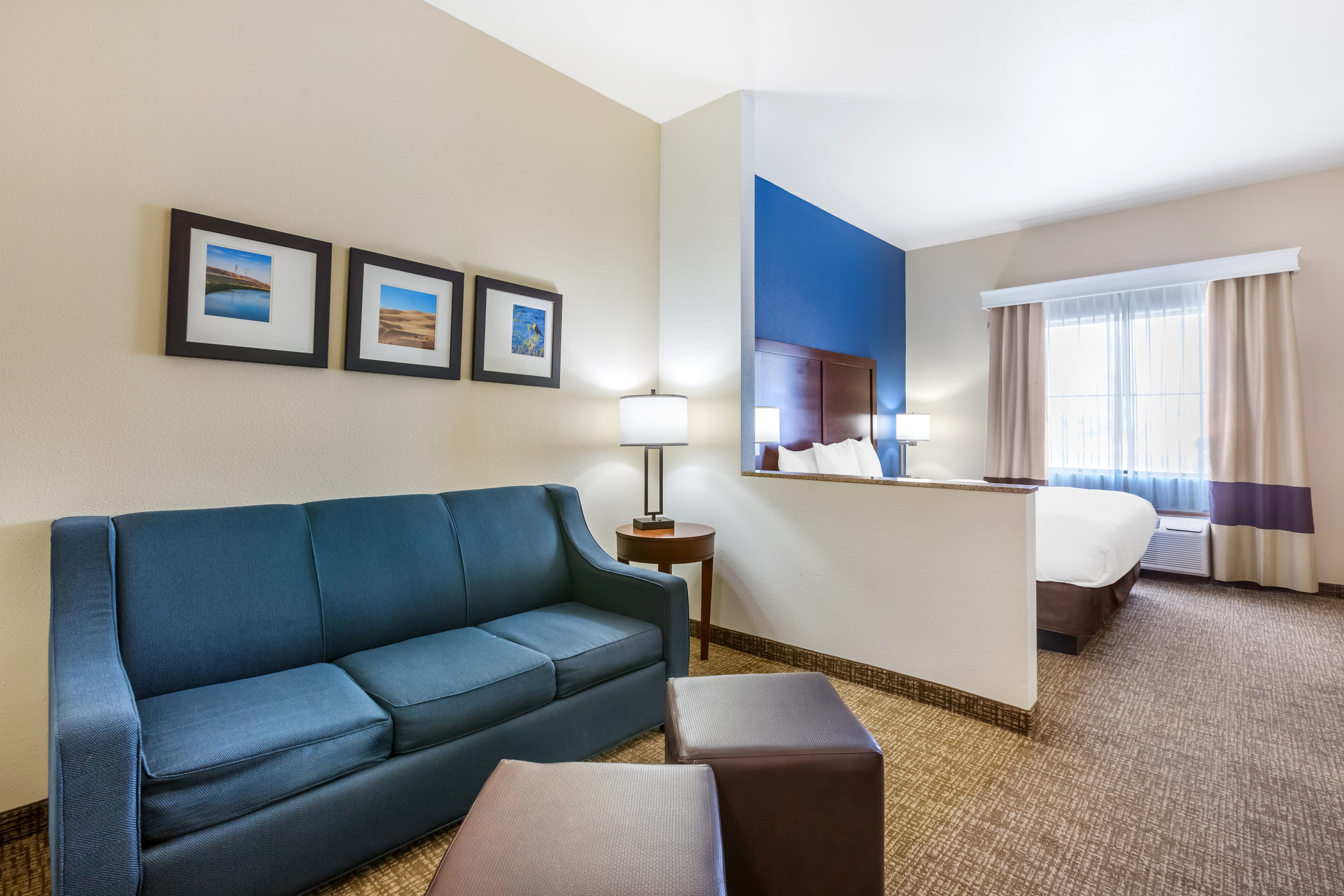 Comfort Inn & Suites Yuma I-8 - Image 1