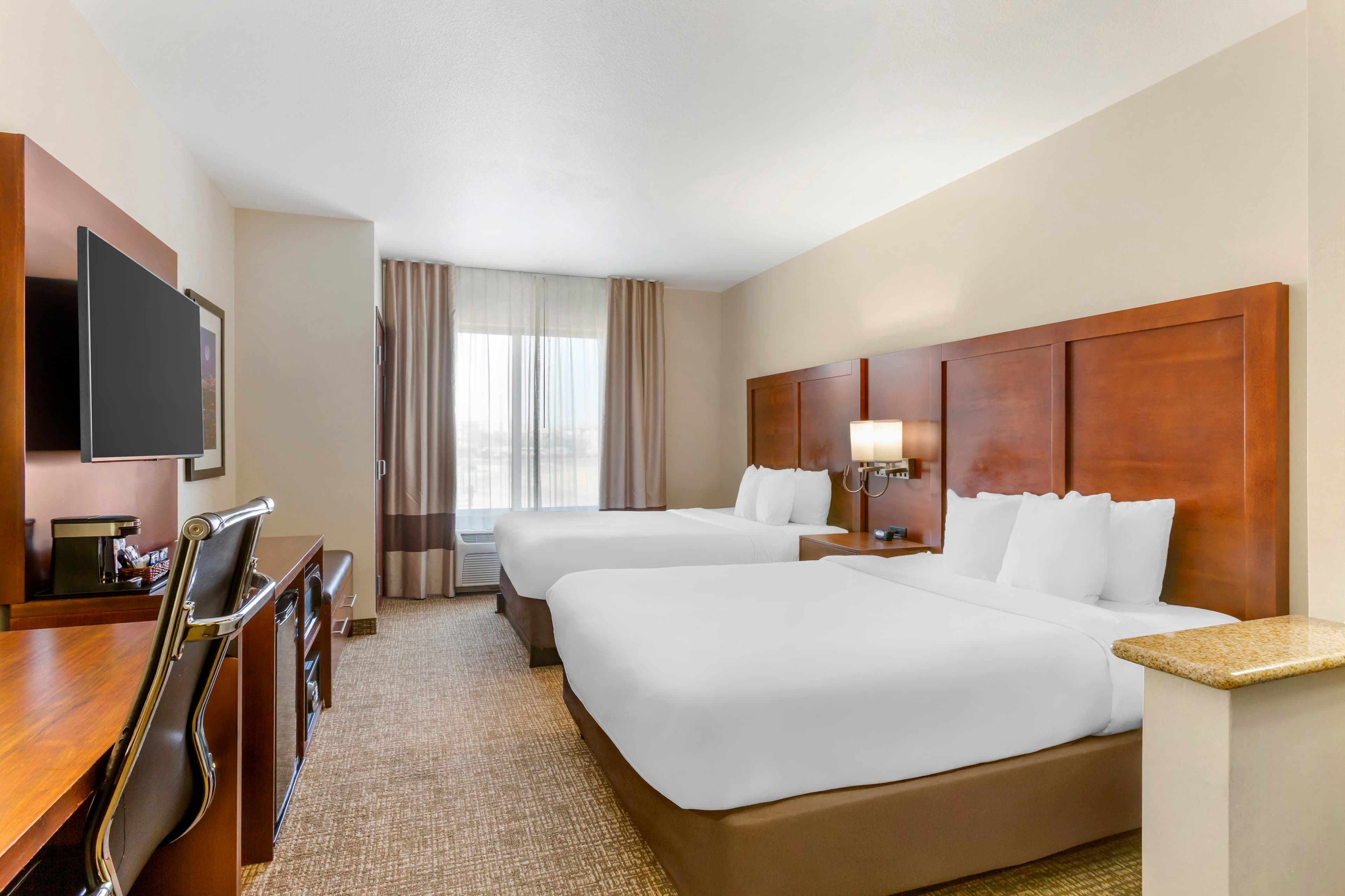 Comfort Suites Glendale - State Farm Stadium Area — 25