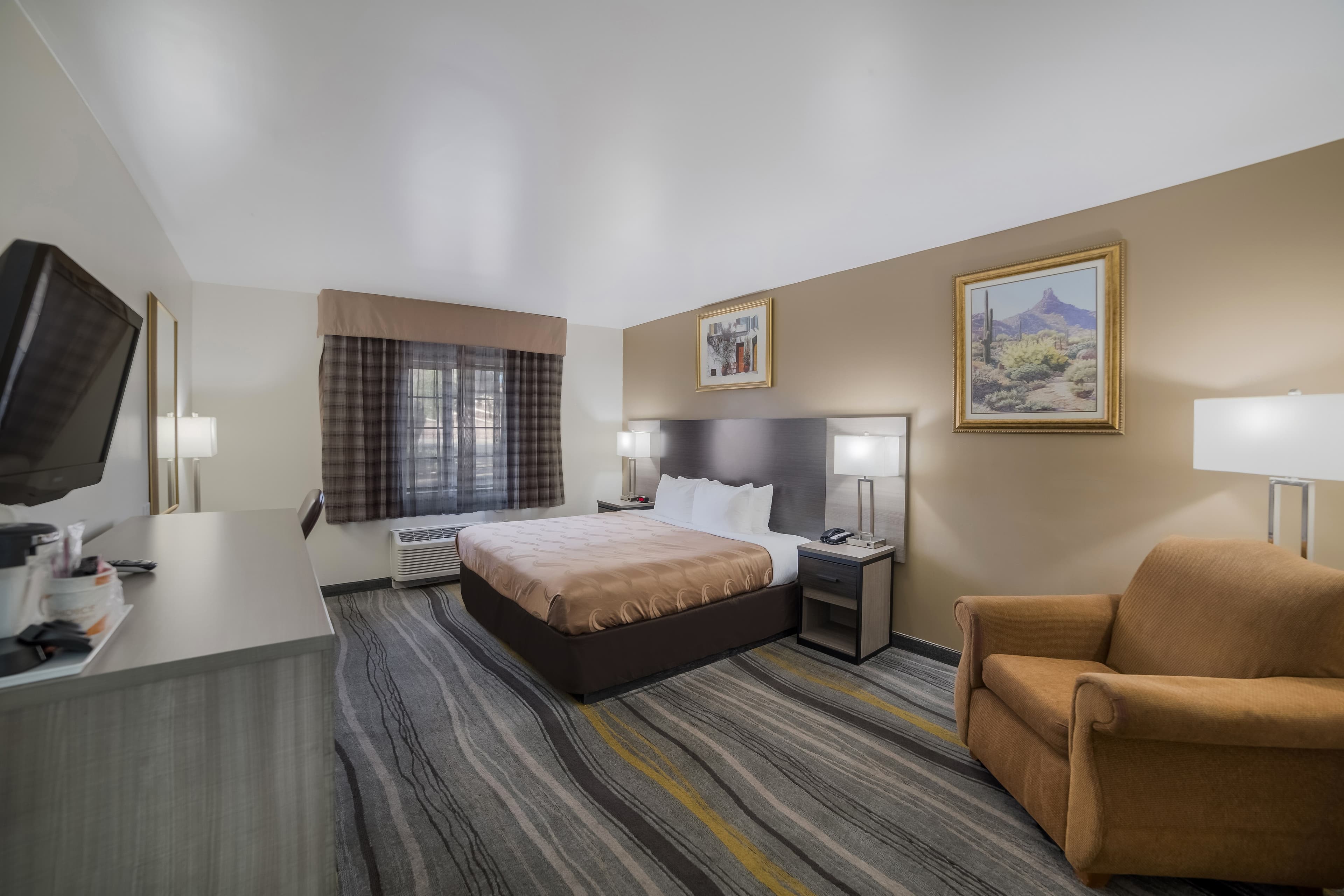 Quality Inn & Suites Goodyear - Phoenix West — 8