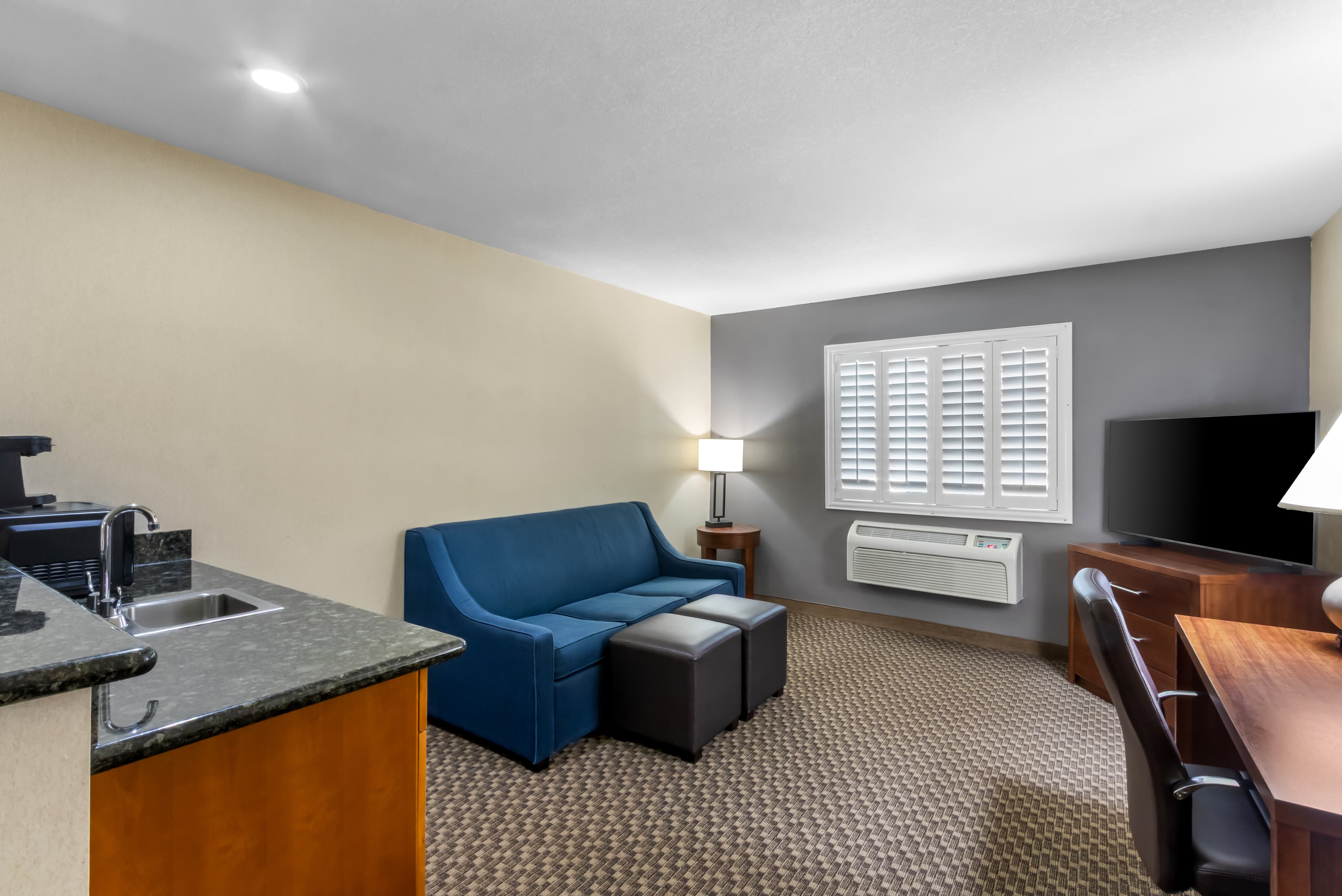 Comfort Inn & Suites Thatcher - Safford — 8