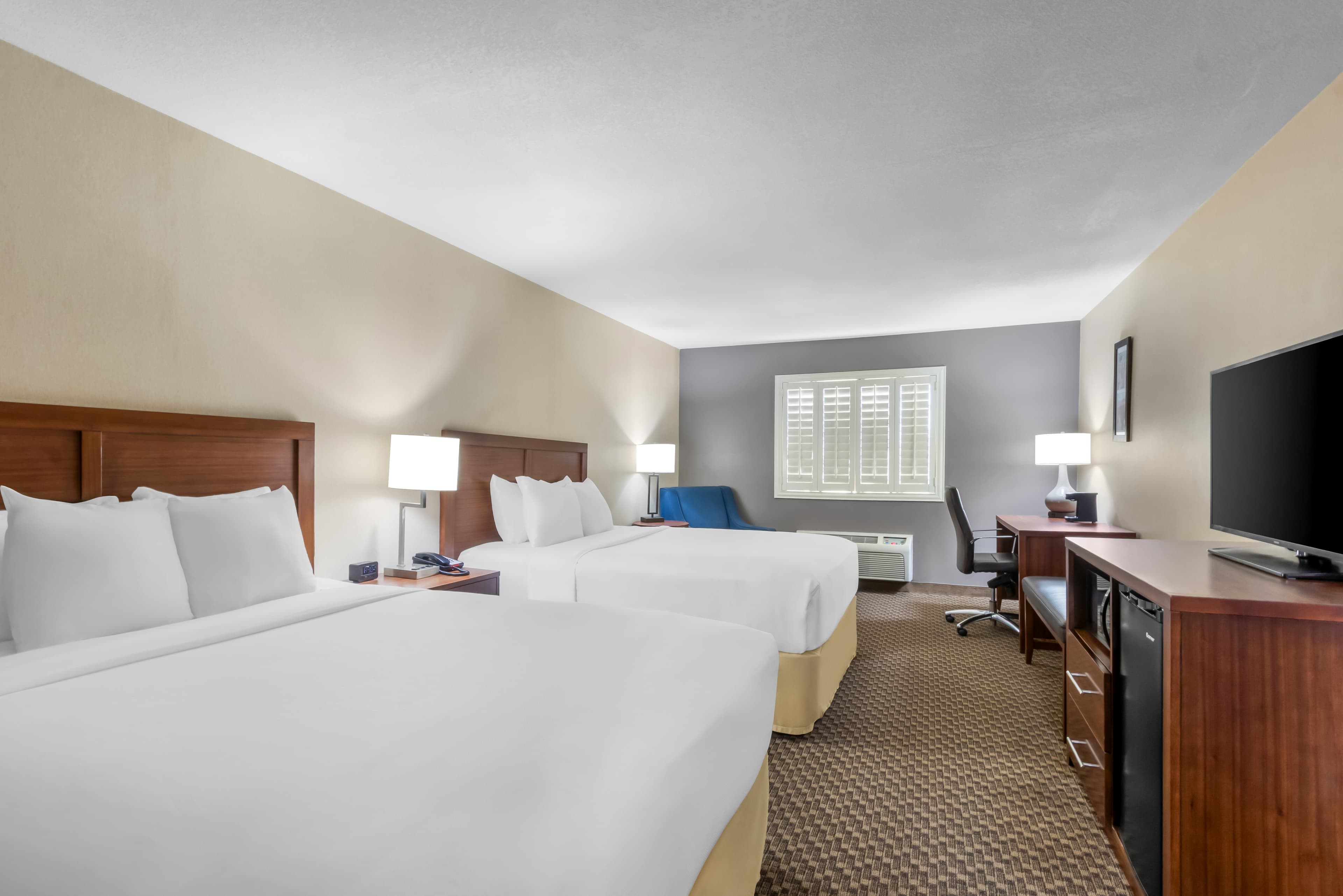 Comfort Inn & Suites Thatcher - Safford — 25