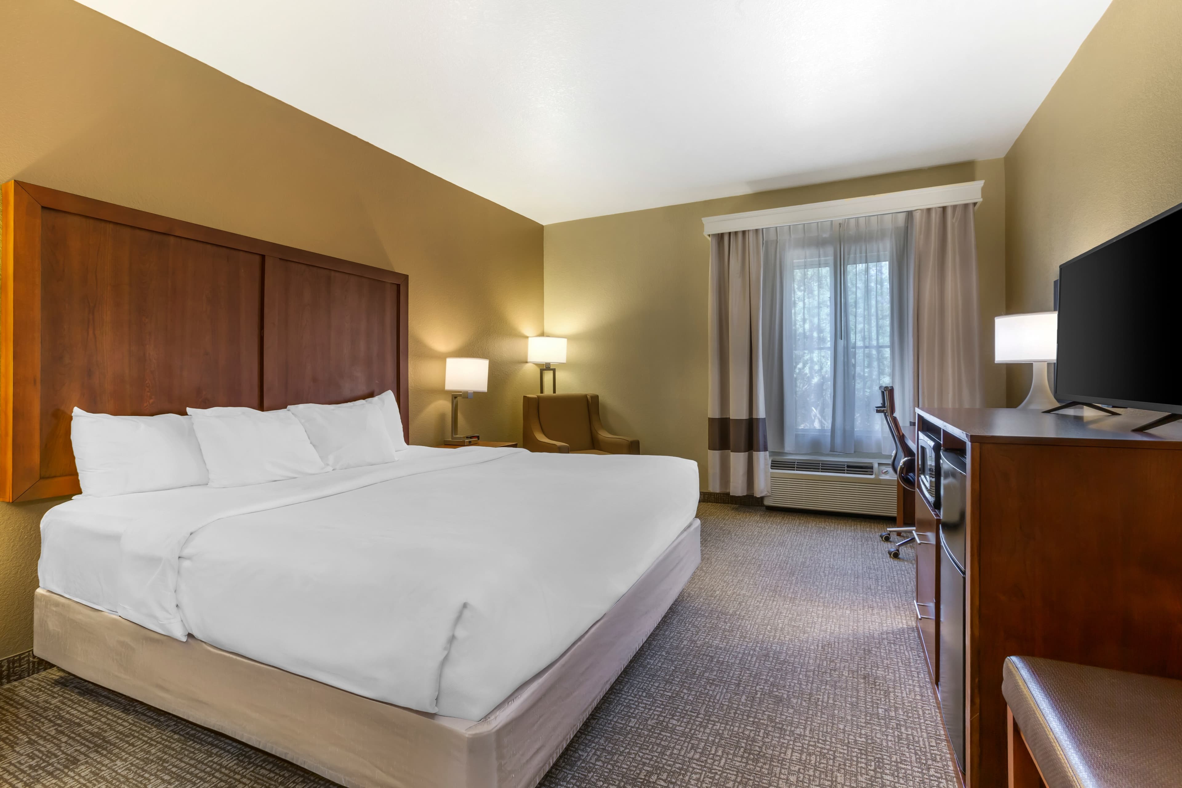 Comfort Inn Green Valley I-19 — 10