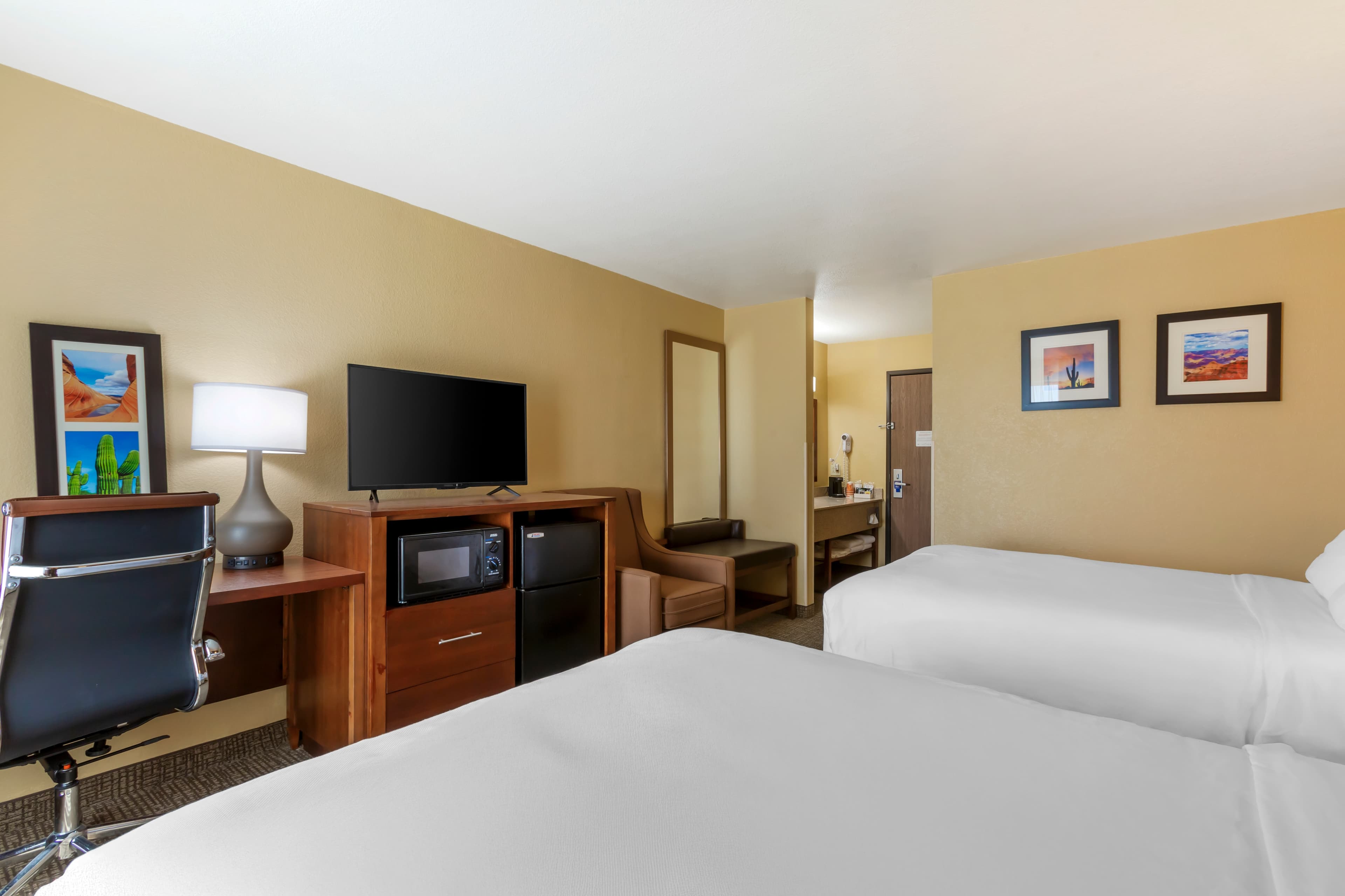 Comfort Inn Green Valley I-19 — 8