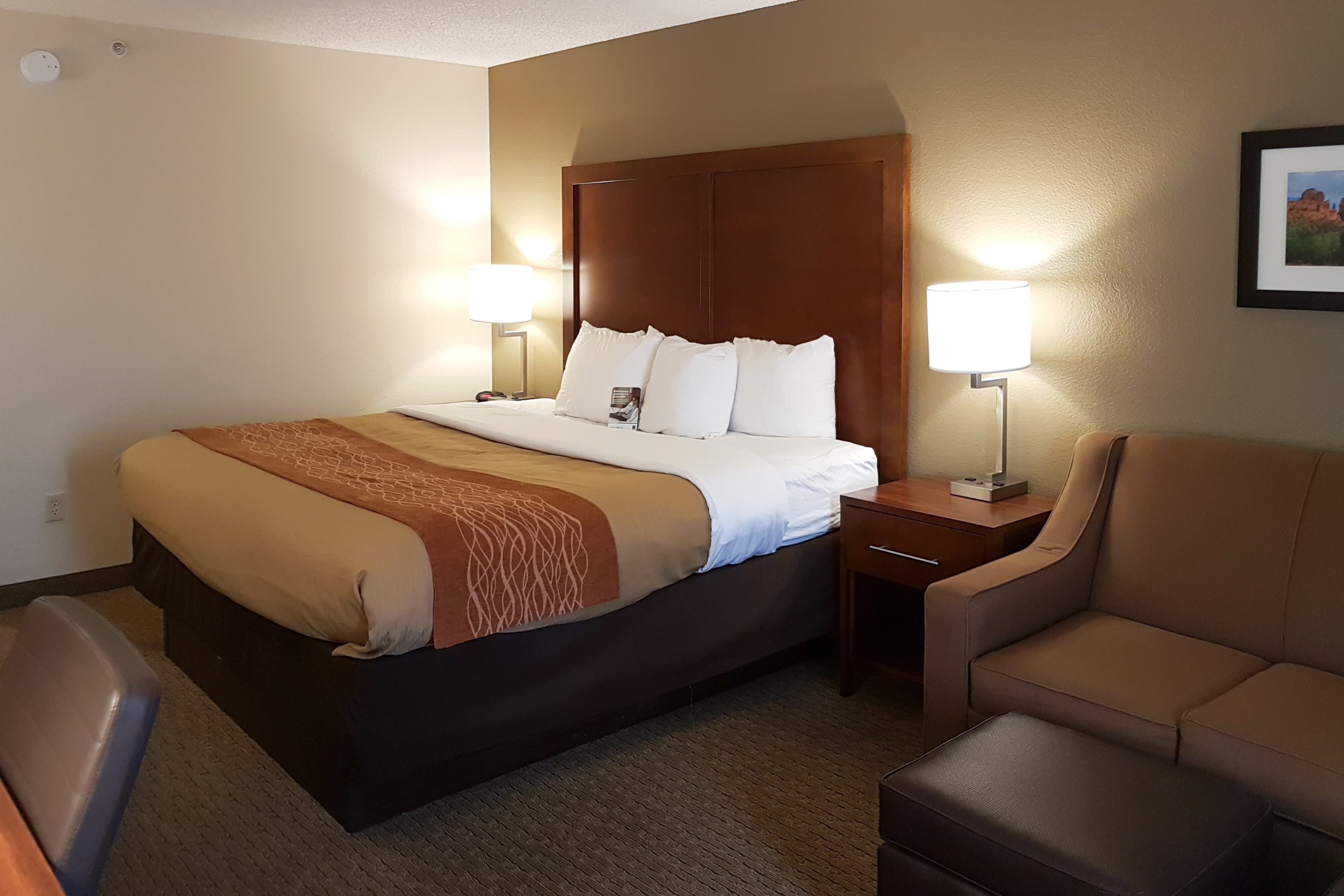 Comfort Inn I-10 West at 51st Ave — 12
