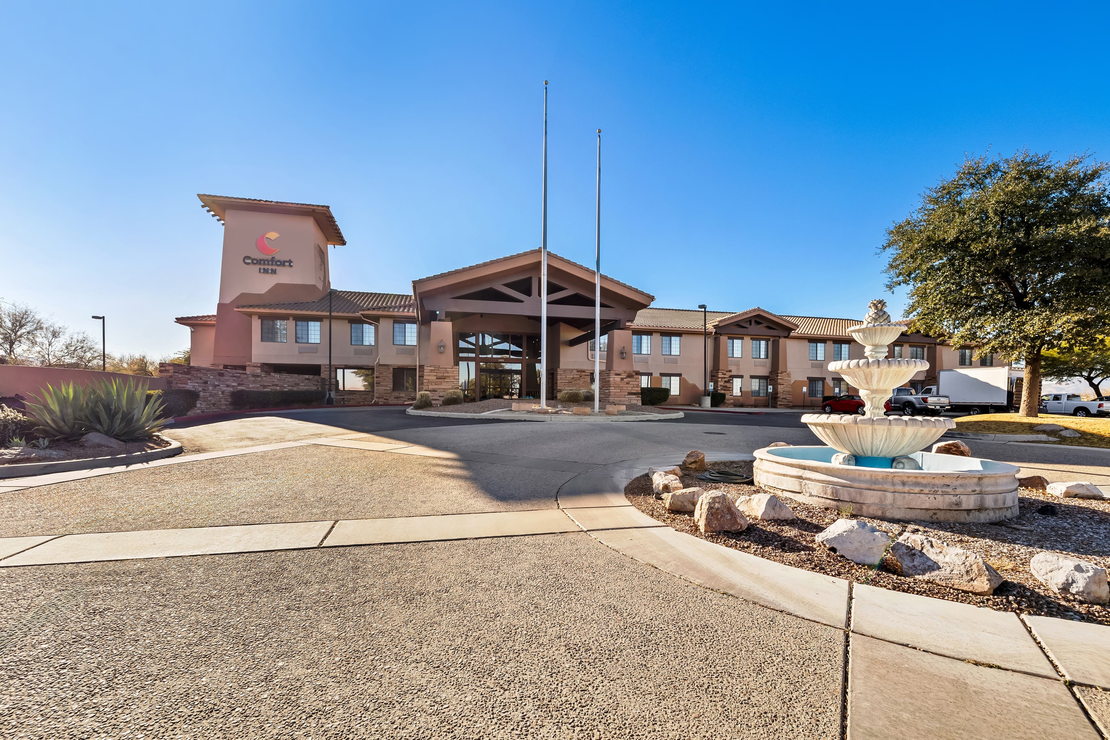 Comfort Inn Benson near Kartchner Caverns - Image 1