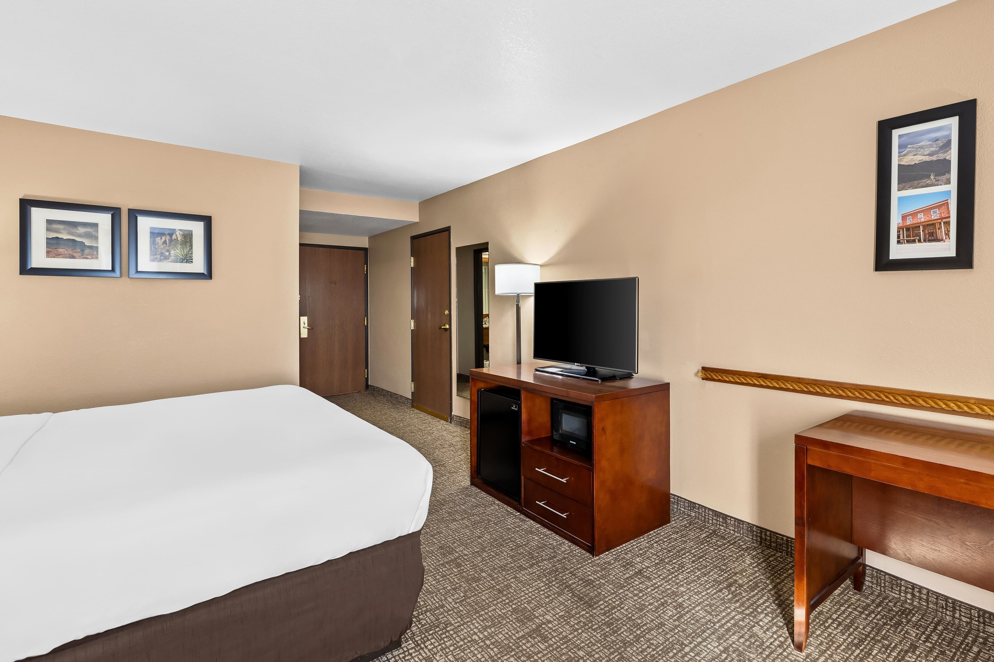 Comfort Inn Benson near Kartchner Caverns - Image 4