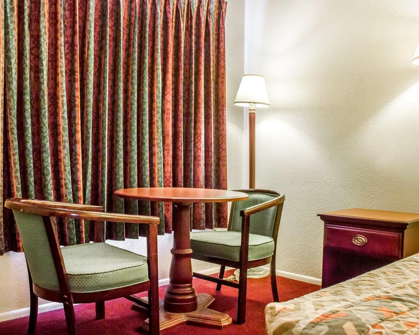 Rodeway Inn Winslow I-40 - Image 3
