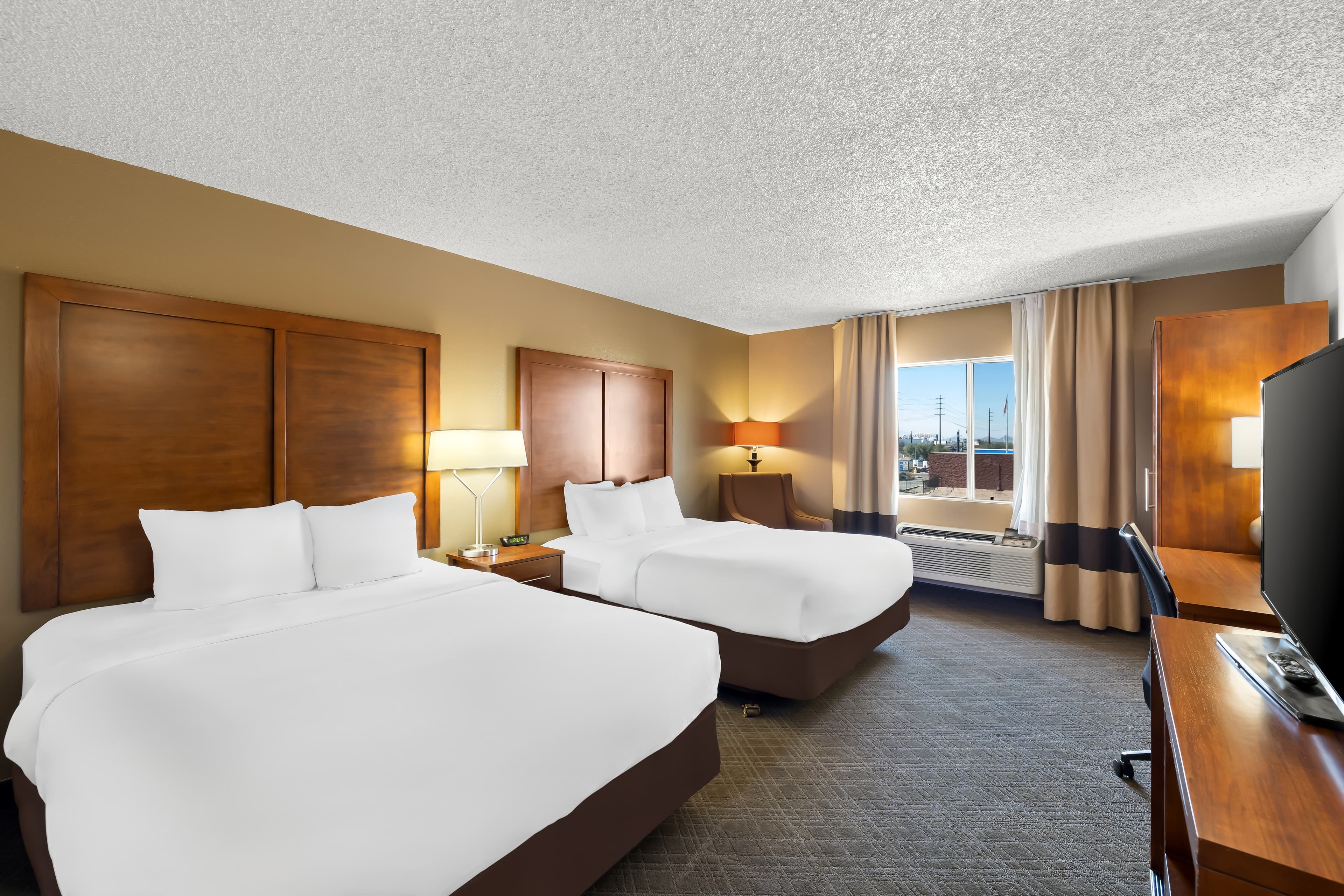 Comfort Inn & Suites near Kino Sports Complex — 21