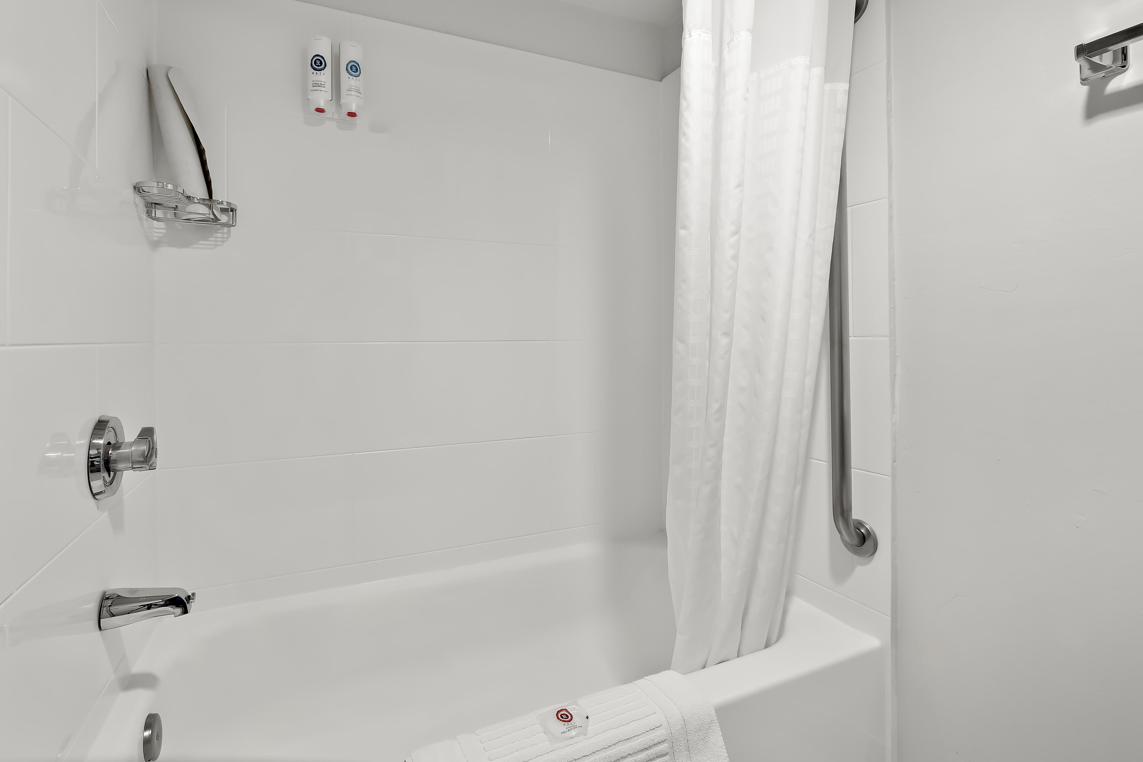 Comfort Inn & Suites near Kino Sports Complex — 20