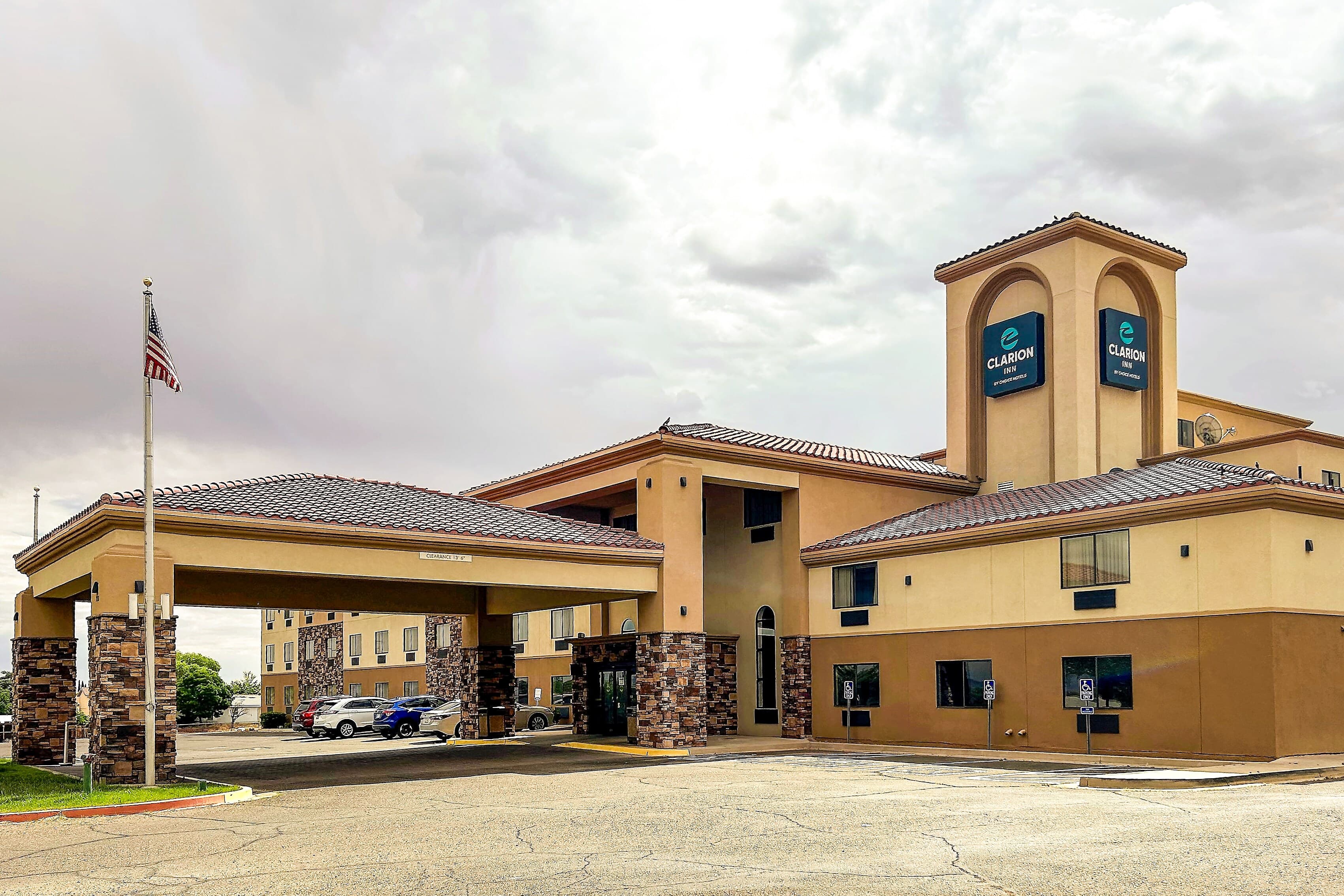Clarion Inn Page - Lake Powell - Image 1