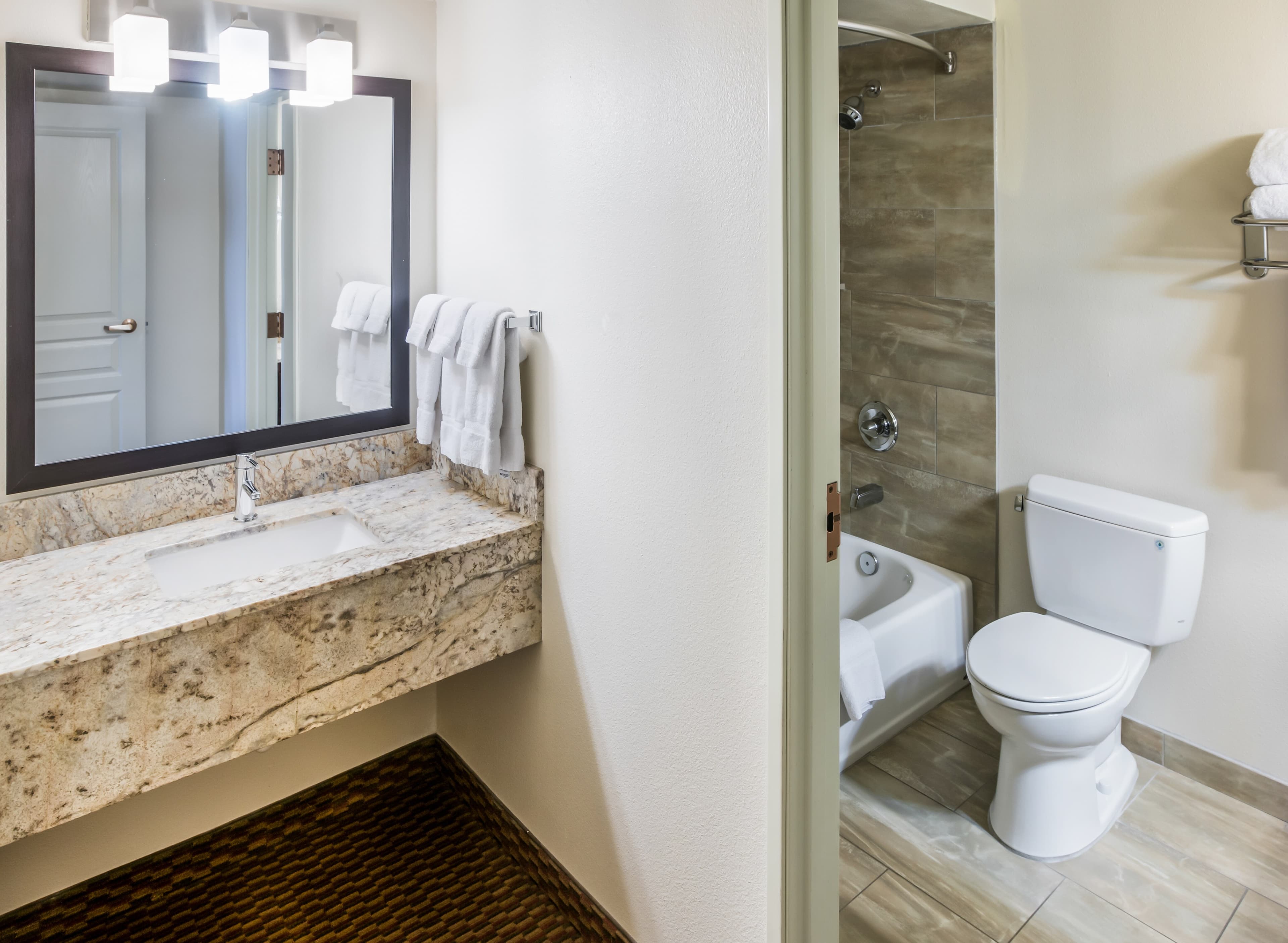 Clarion Inn Page - Lake Powell - Image 3
