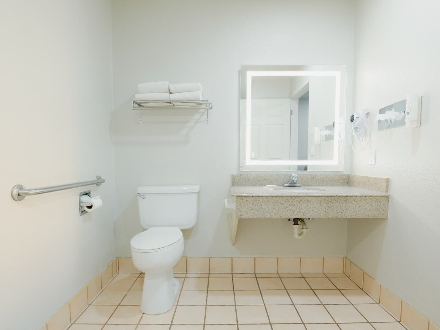 Quality Inn Holbrook near Petrified Forest — 7