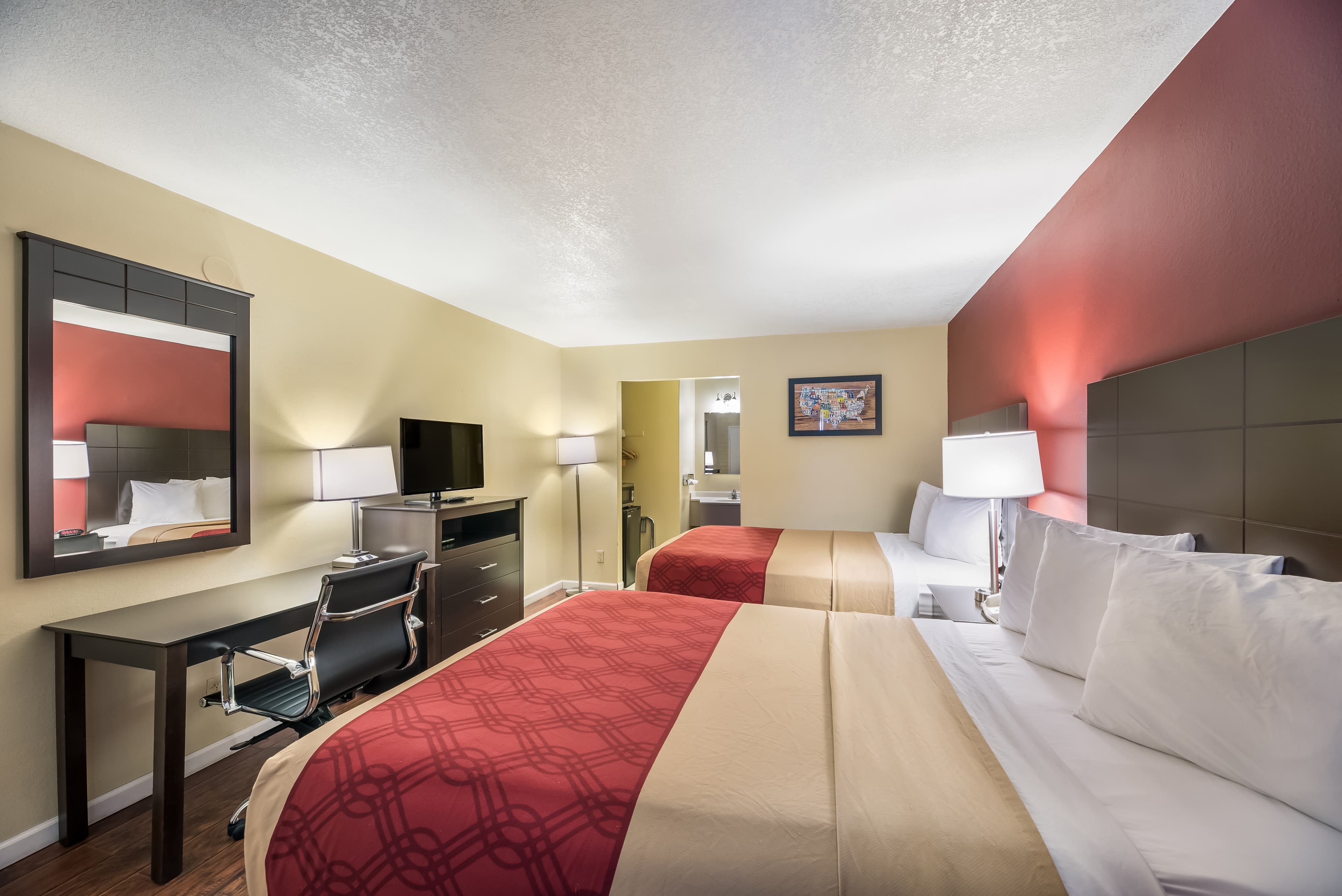 Econo Lodge I-40 Exit 286-Holbrook — 9