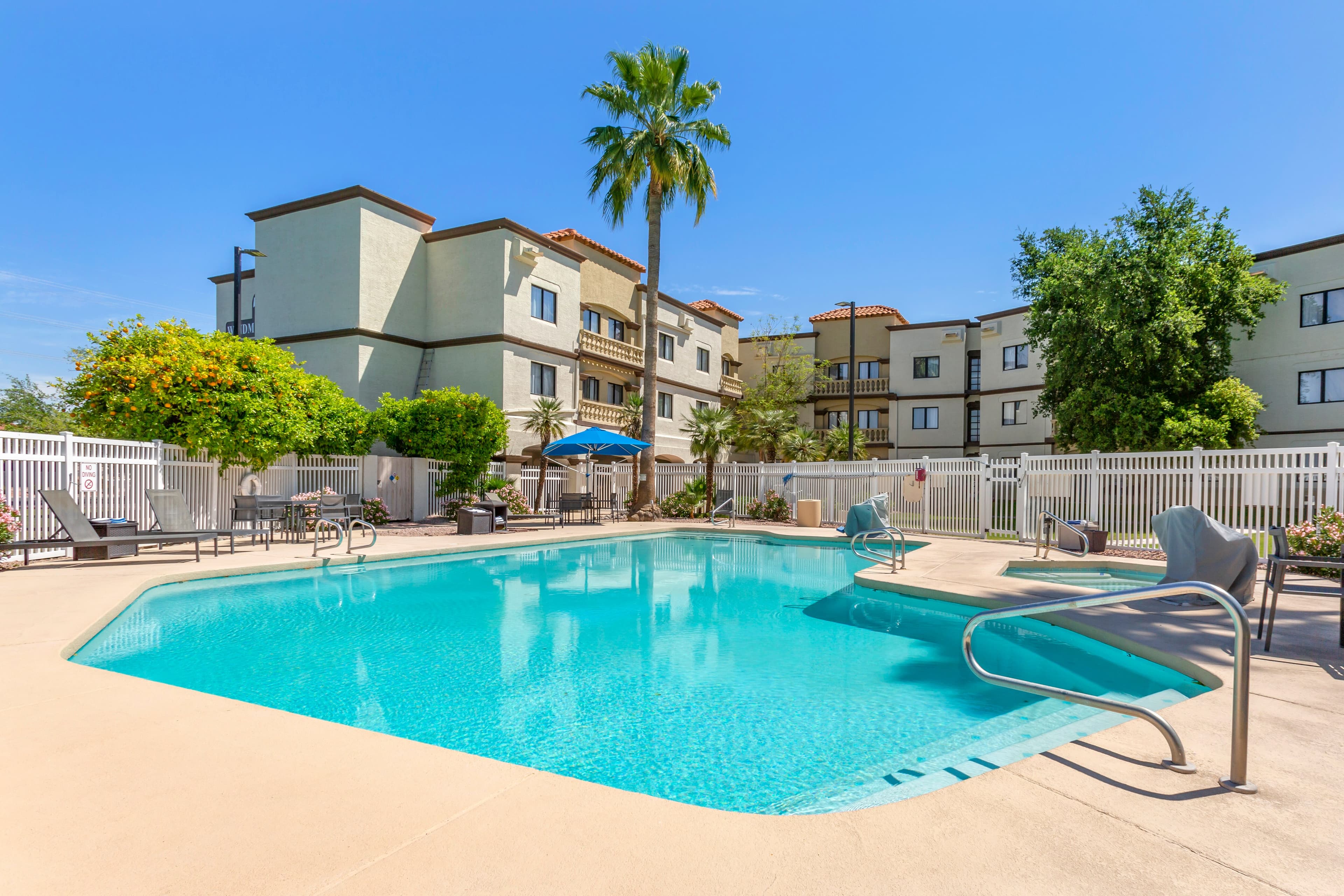 Windmill Suites Surprise - Phoenix, an Ascend Collection Hotel - Image 1
