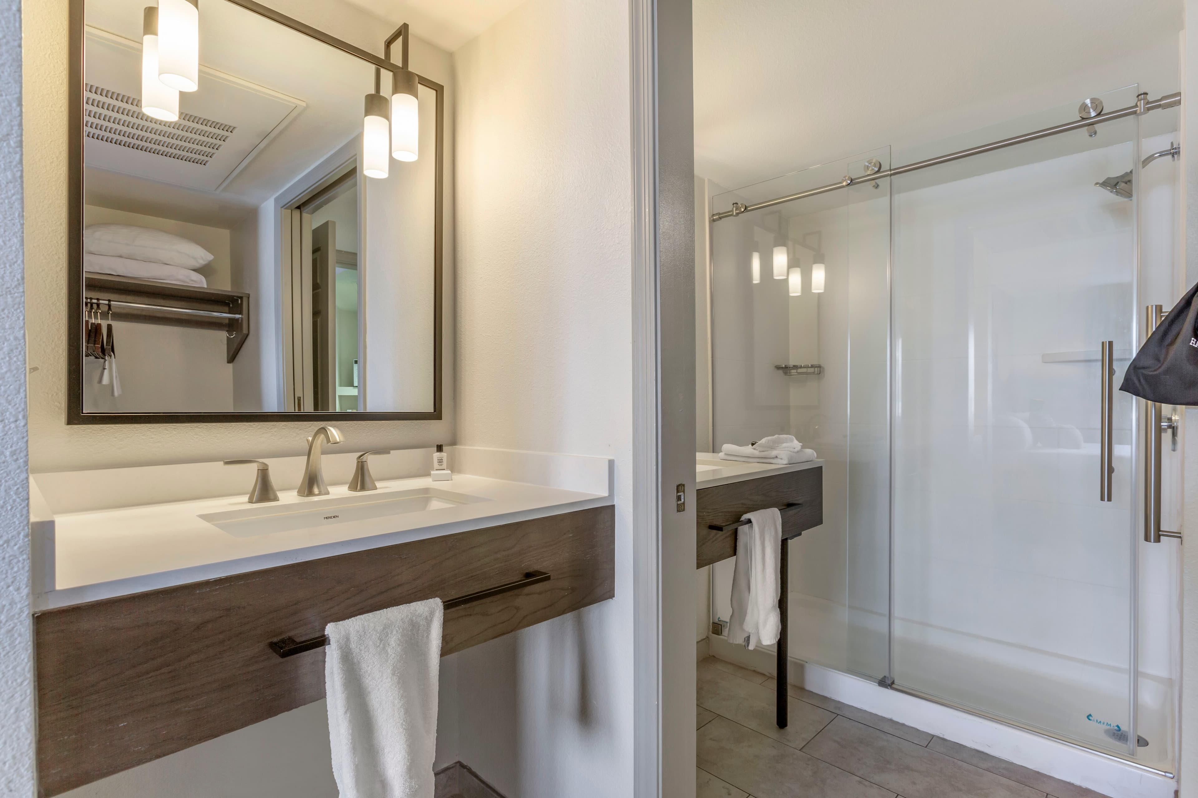 Windmill Suites Surprise - Phoenix, an Ascend Collection Hotel — 19