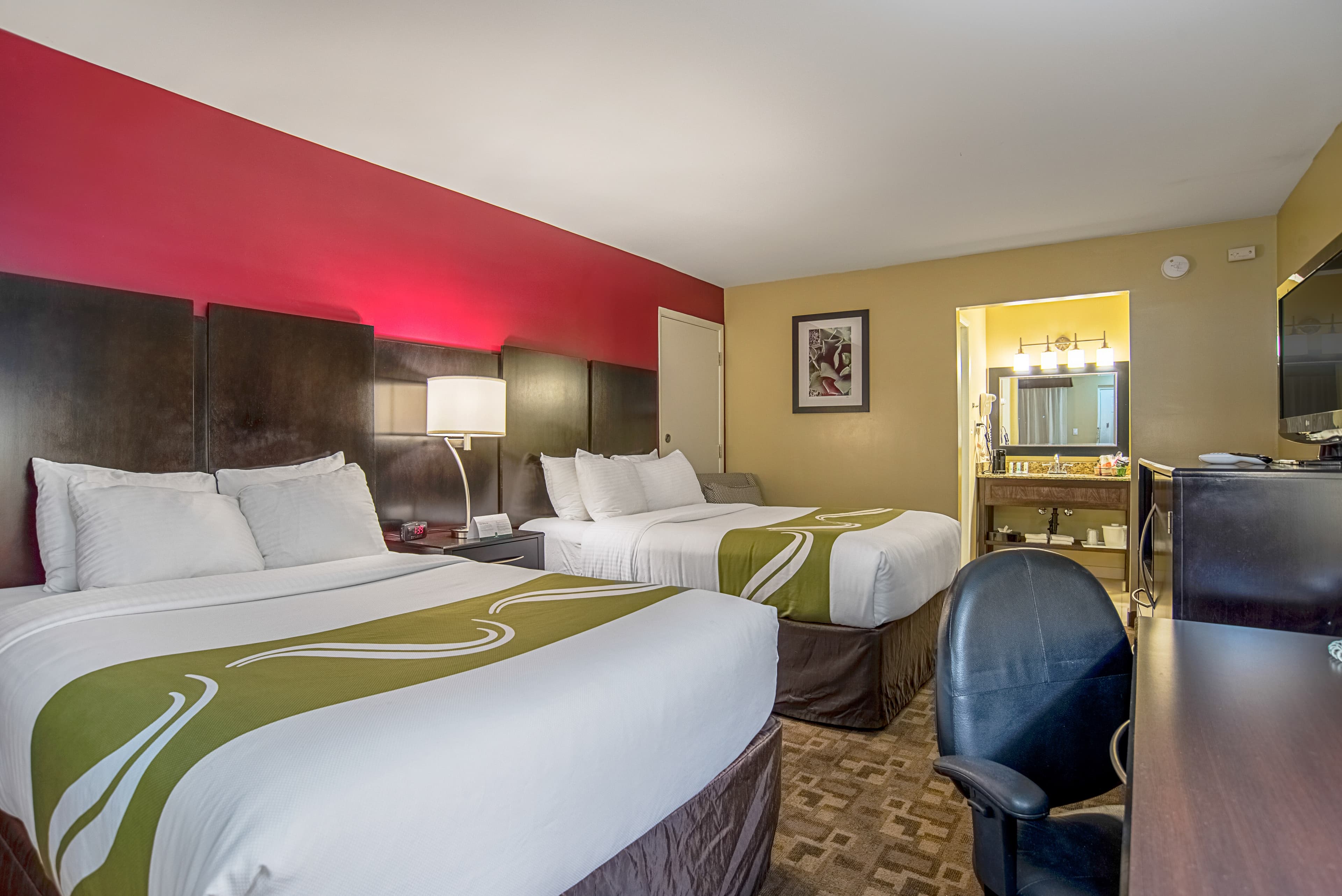 Quality Inn & Suites Phoenix NW - Sun City — 6