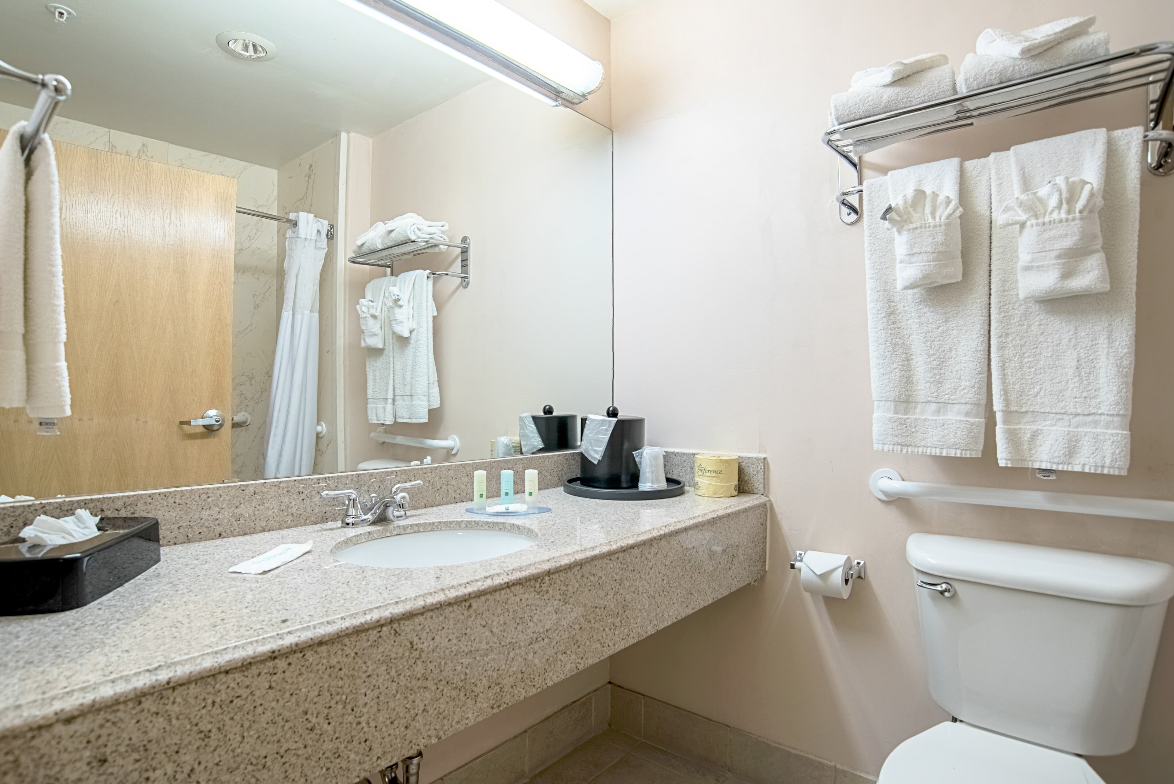 Quality Inn & Suites Phoenix NW - Sun City — 24