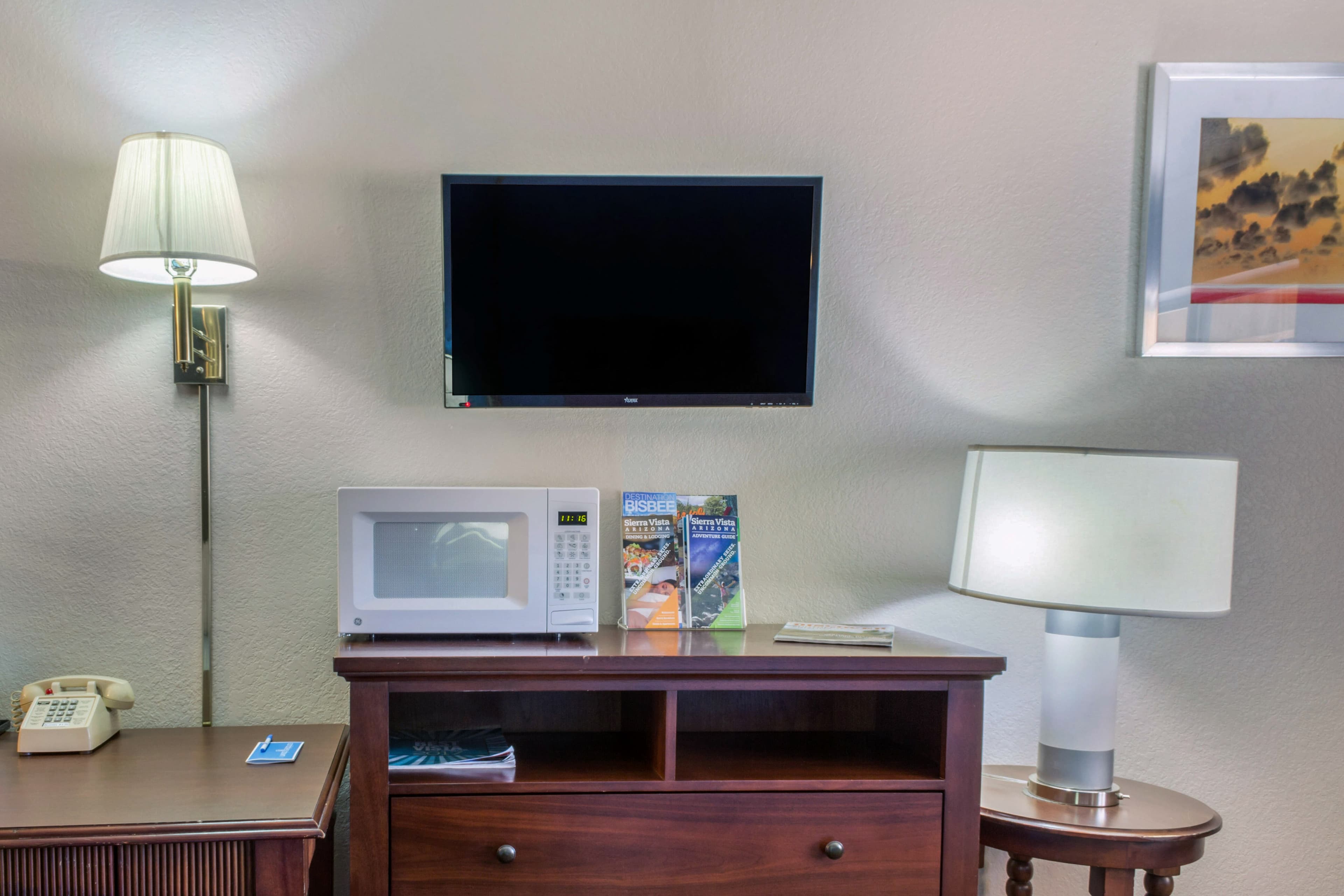 Rodeway Inn near Ft Huachuca - Image 4