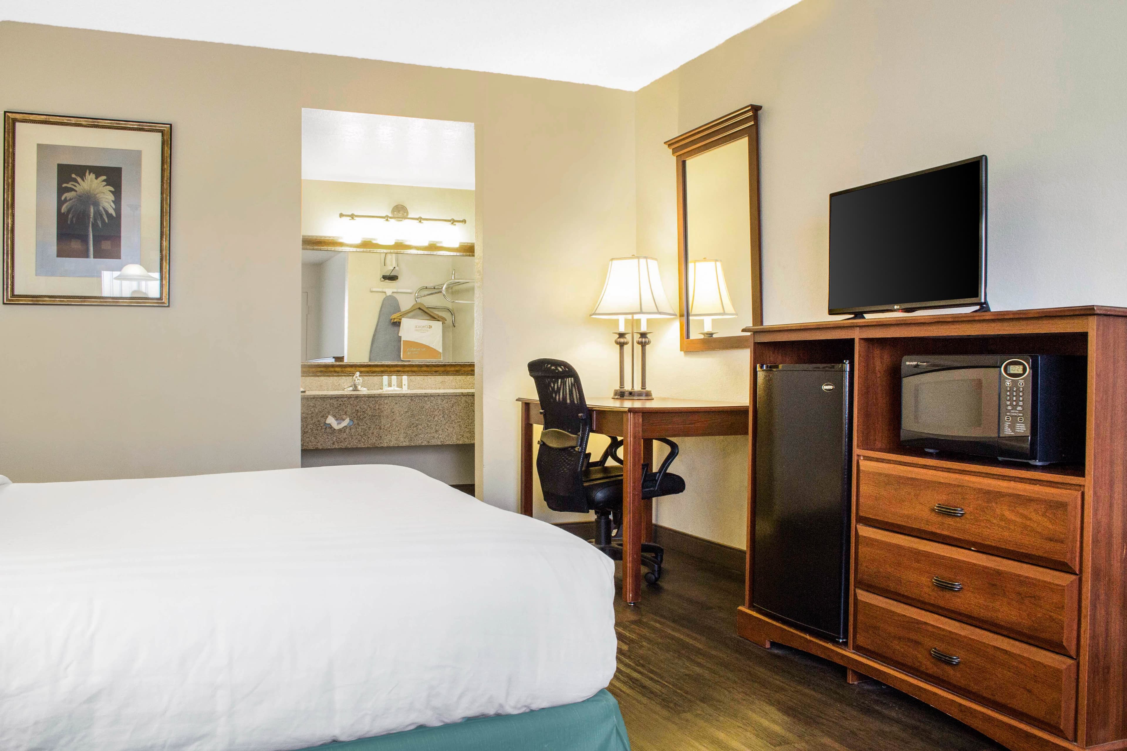 Quality Inn Benson I-10 Exit 304 - Image 3