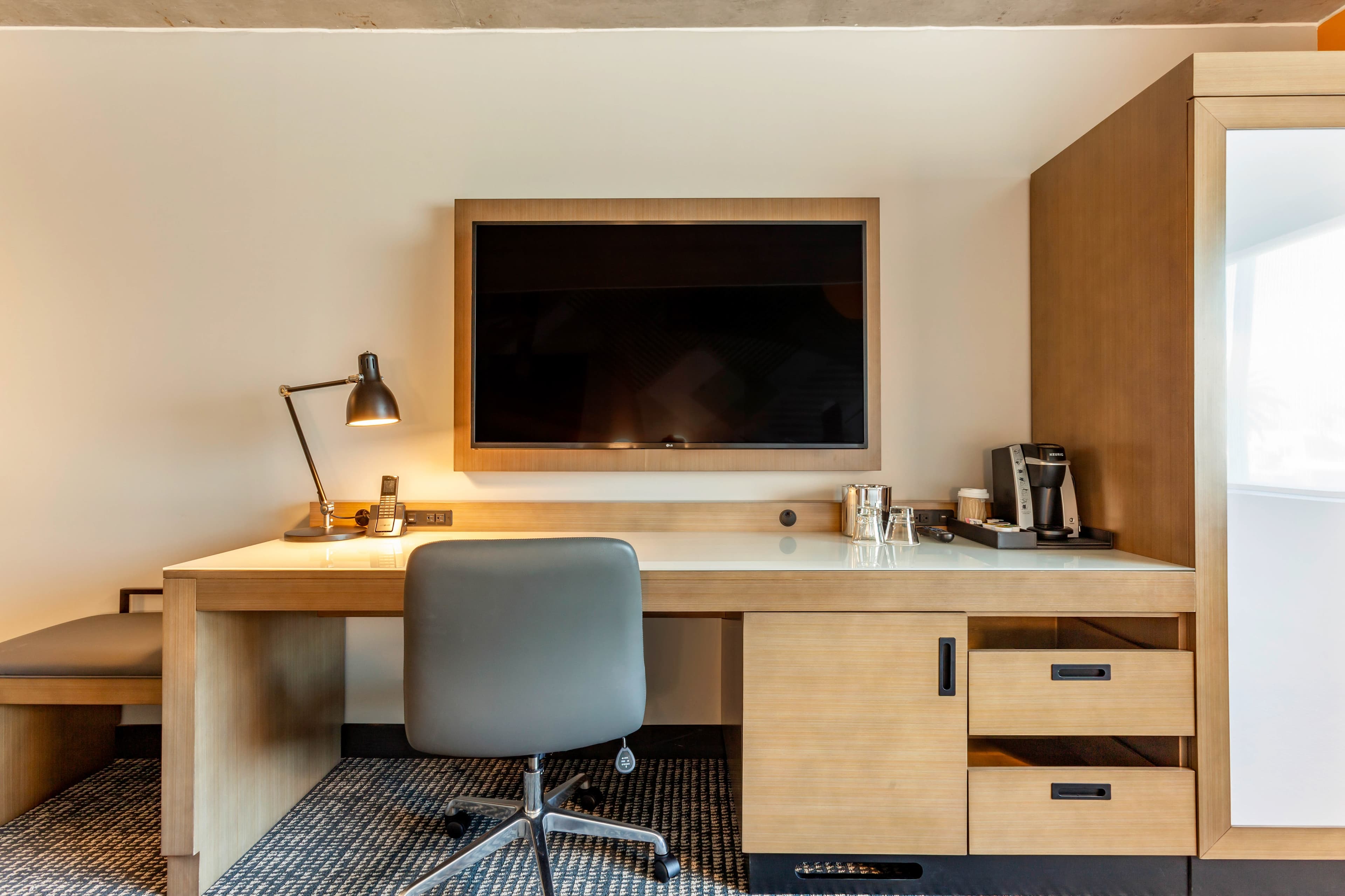 Cambria Hotel Downtown Phoenix Convention Center — 7