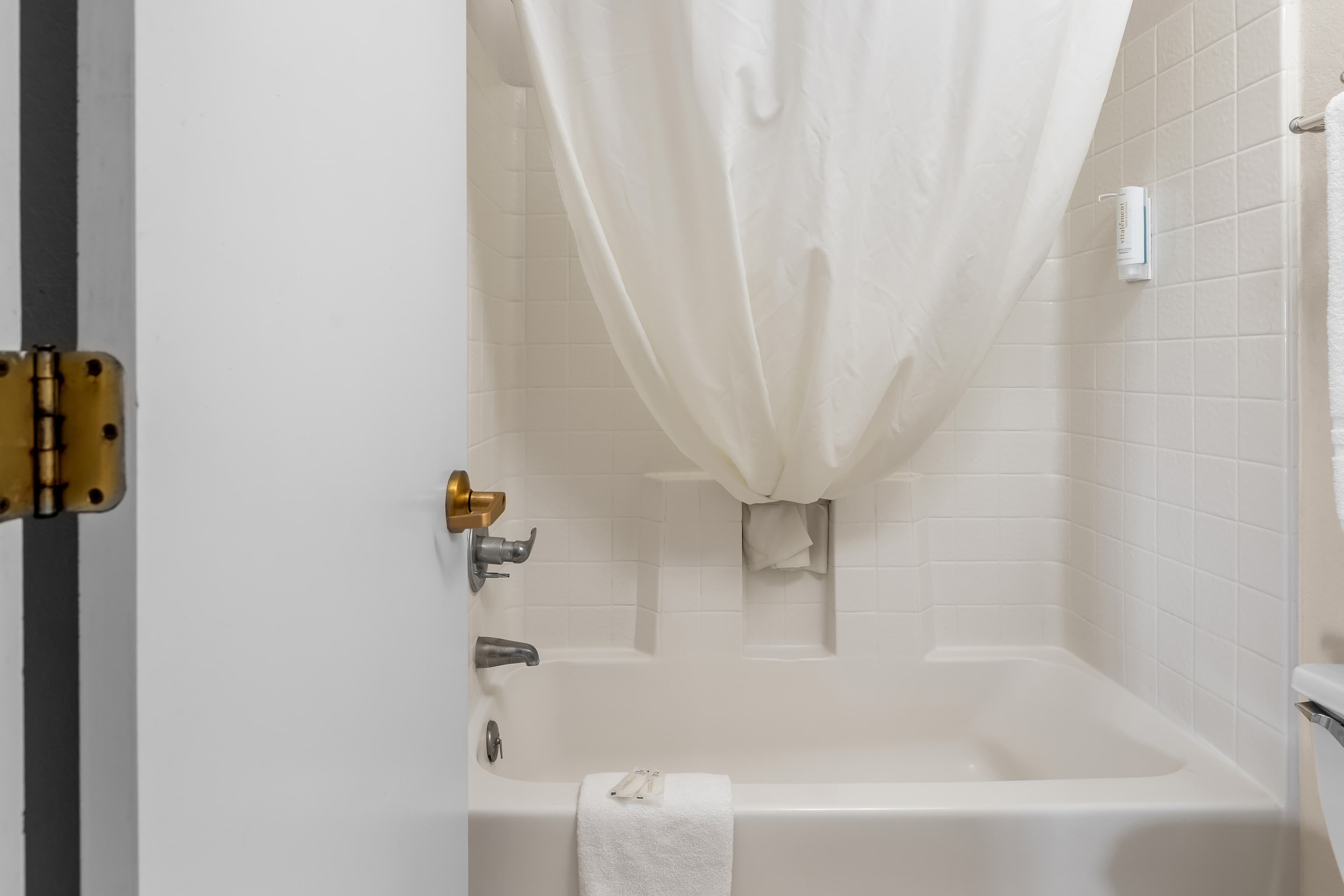 Rodeway Inn Copper Stay Benson AZ I-10 Exit 304 — 22