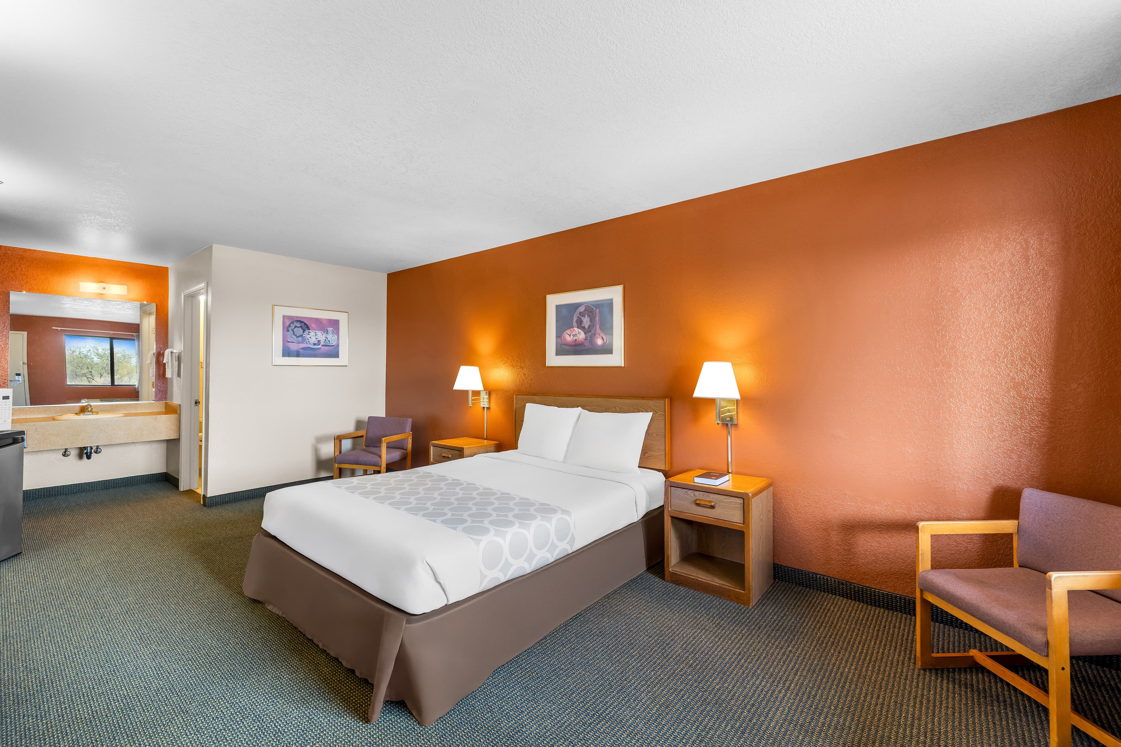 Rodeway Inn Copper Stay Benson AZ I-10 Exit 304 — 7