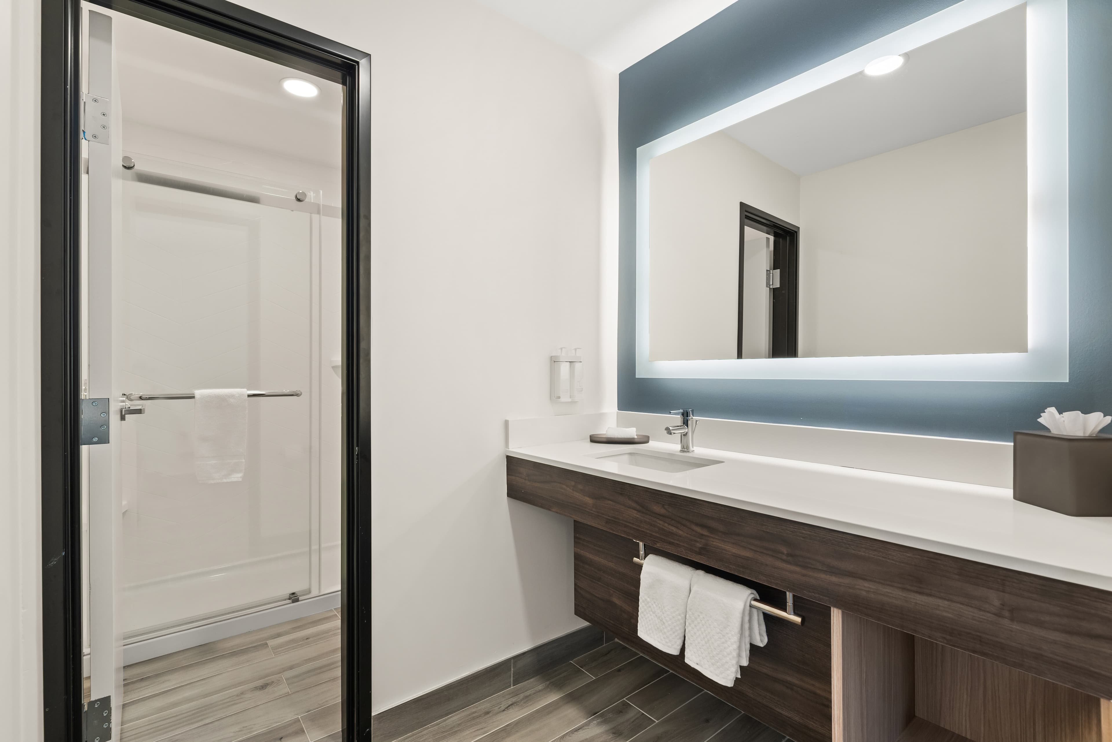 The Ellsworth Hotel, an Ascend Collection Hotel — 11