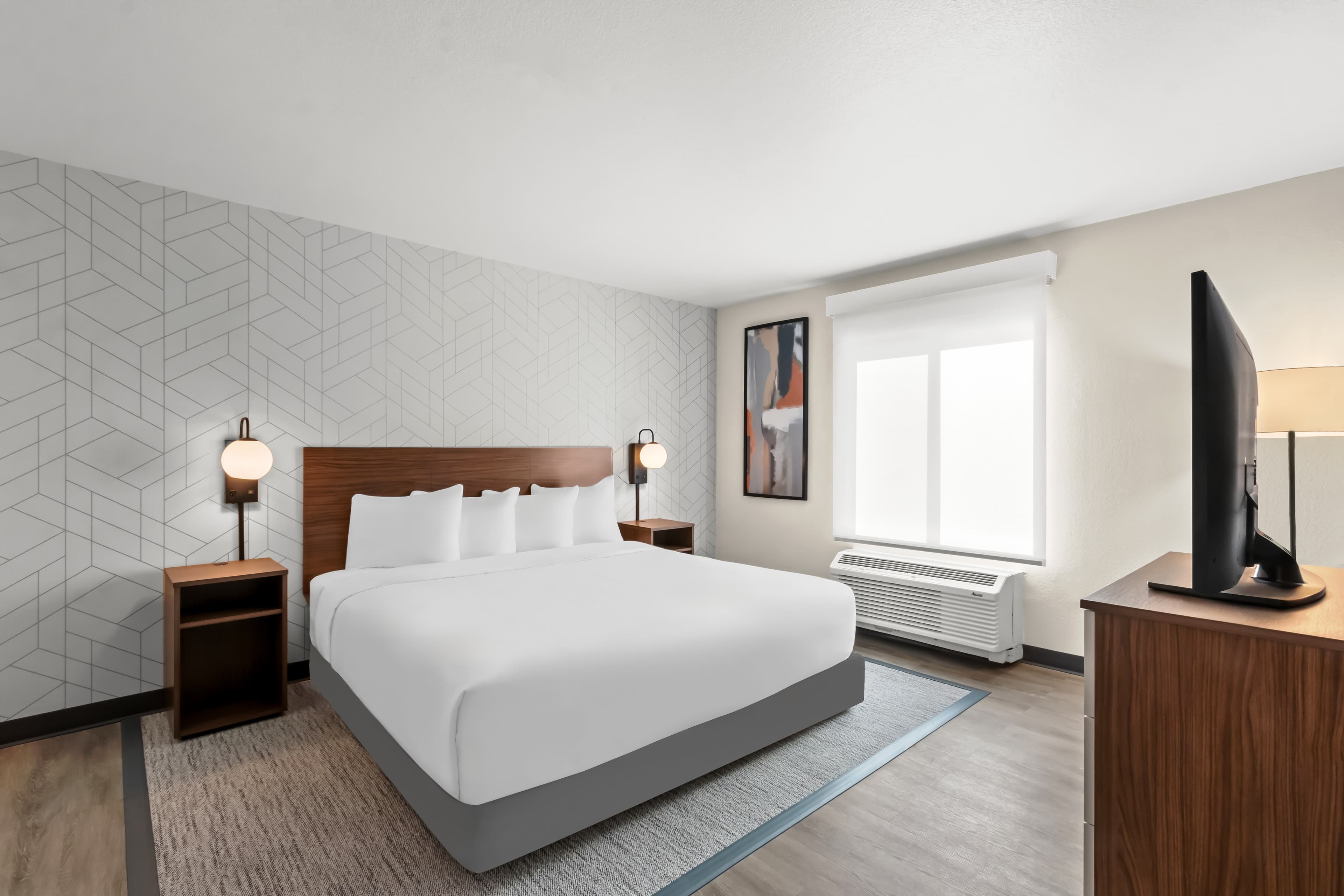 Everhome Suites Chandler Phoenix Fashion Center — 20
