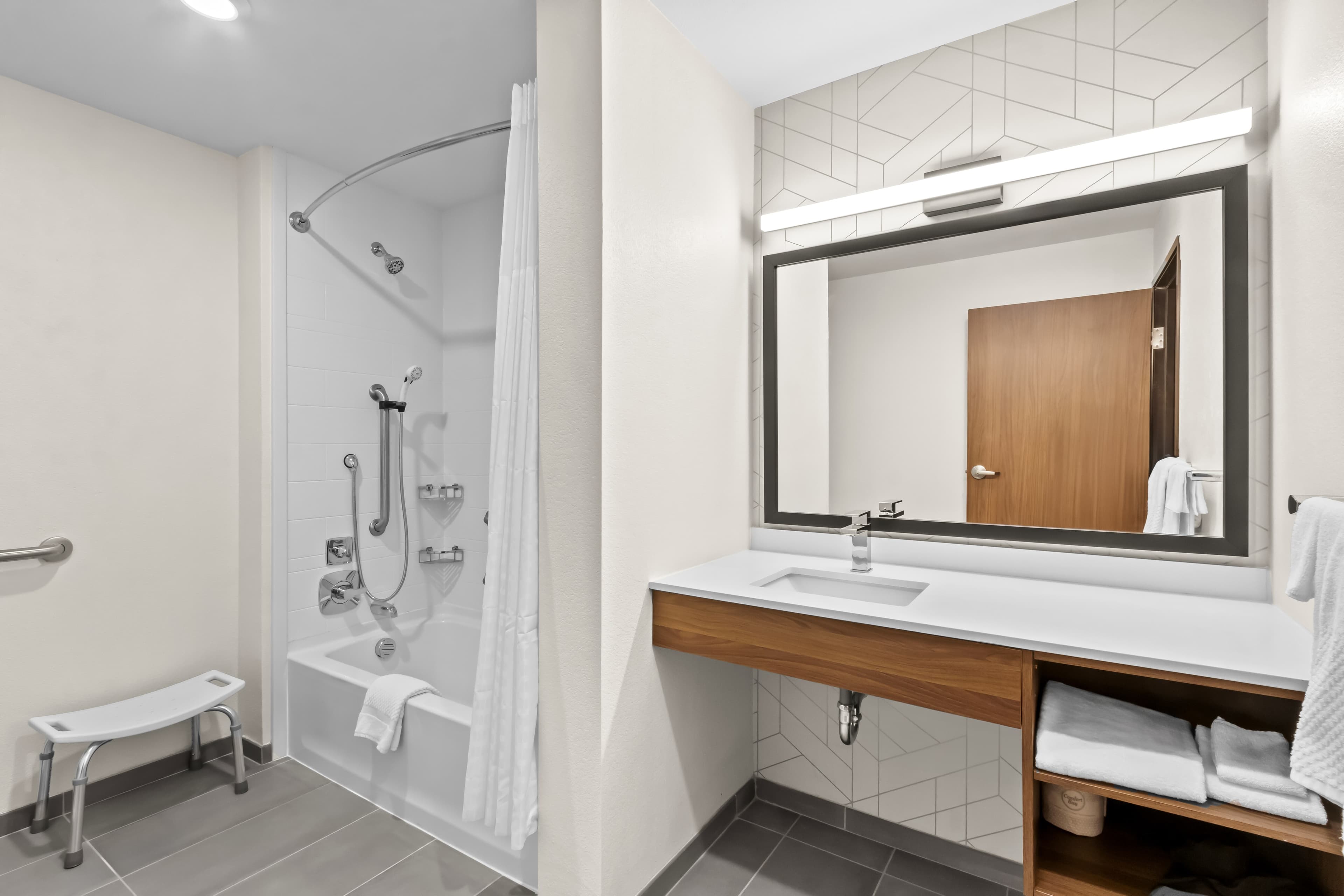 Everhome Suites Chandler Phoenix Fashion Center - Image 5